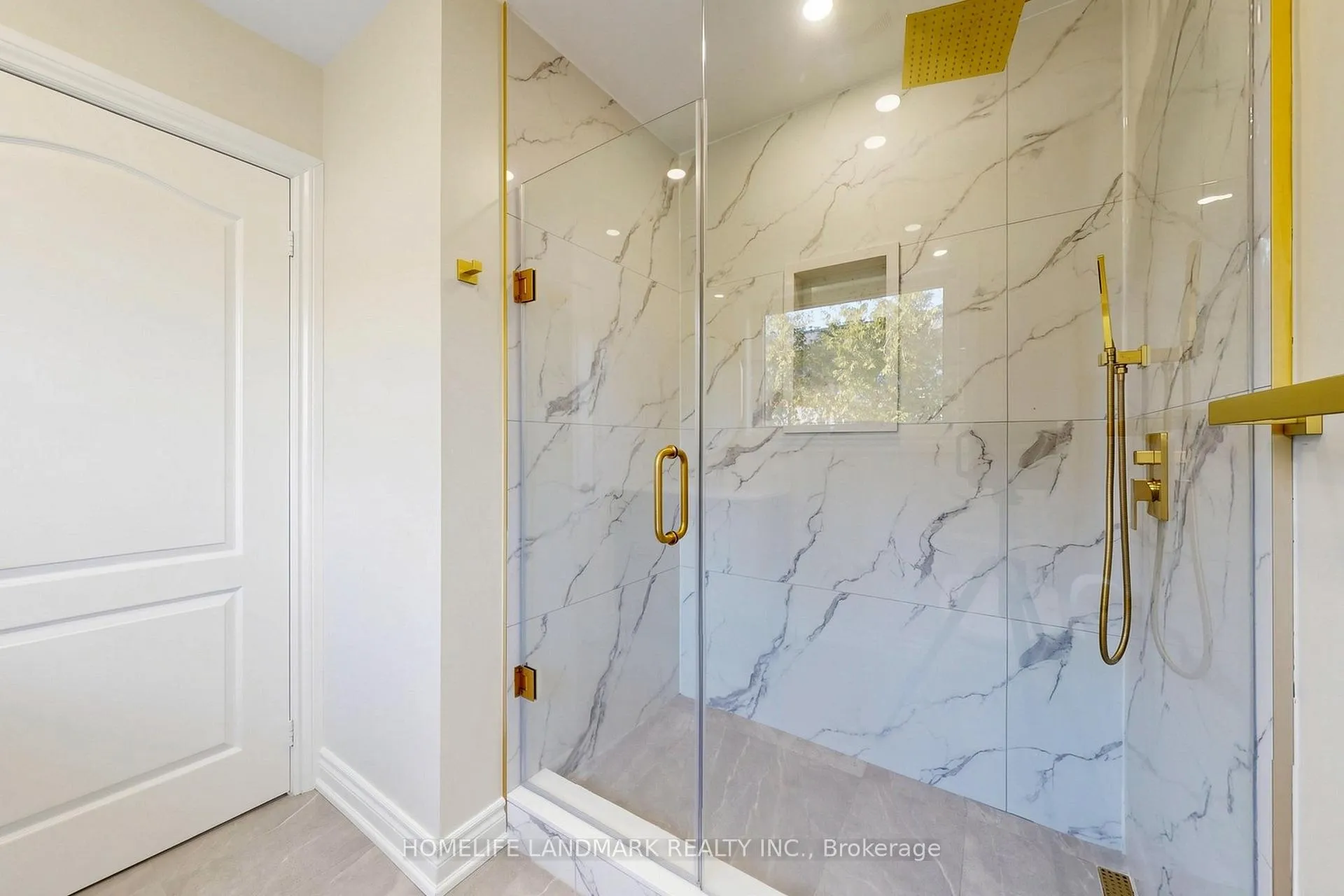 Photo 31 of 16 Worsley Court, Markham, Unionville — HOMEH