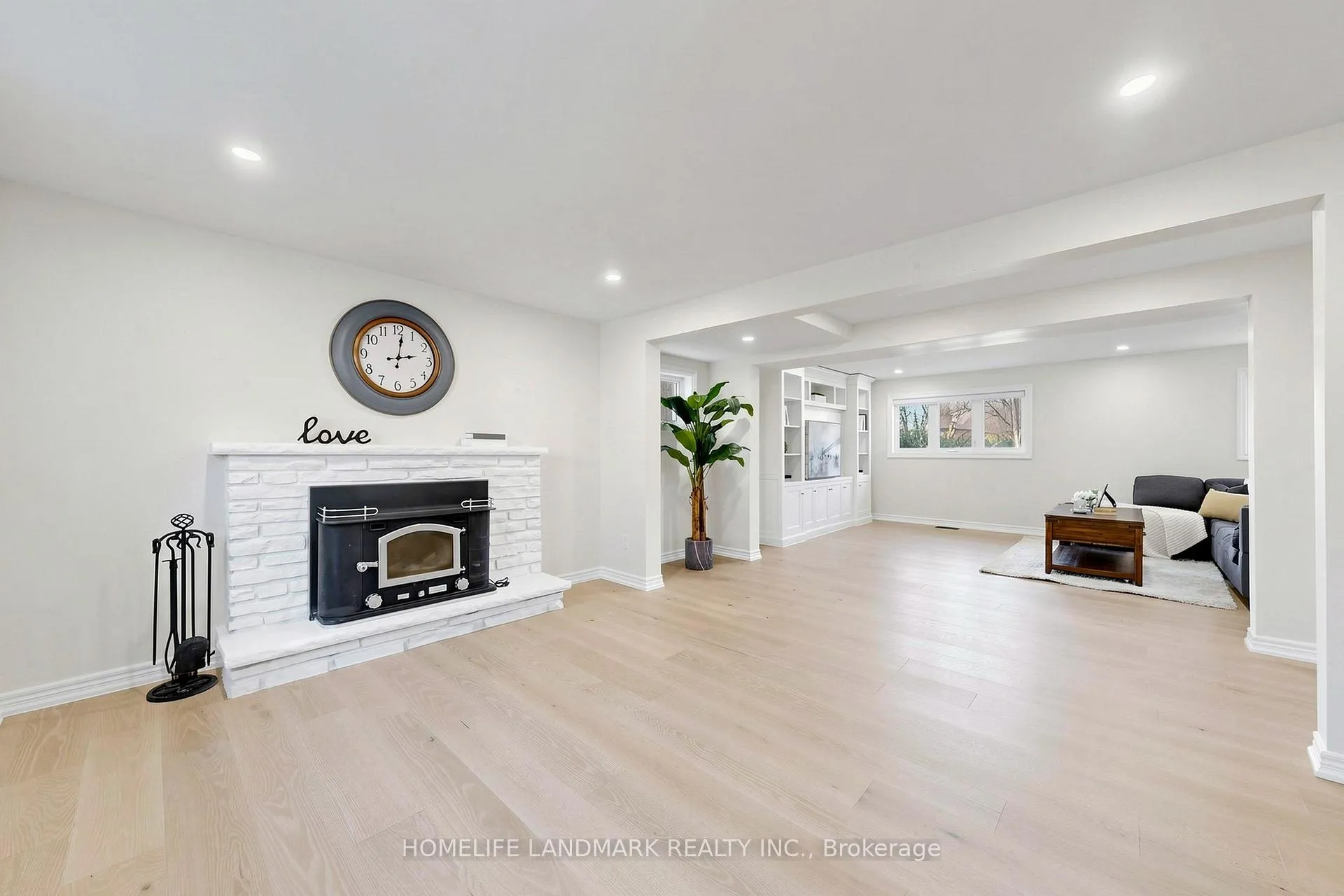 Photo 32 of 16 Worsley Court, Markham, Unionville — HOMEH