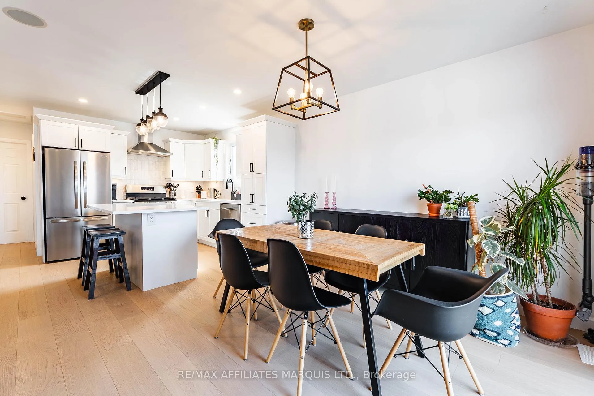 Photo 14 of 51 Forestdale Crescent, Cornwall — HOMEH