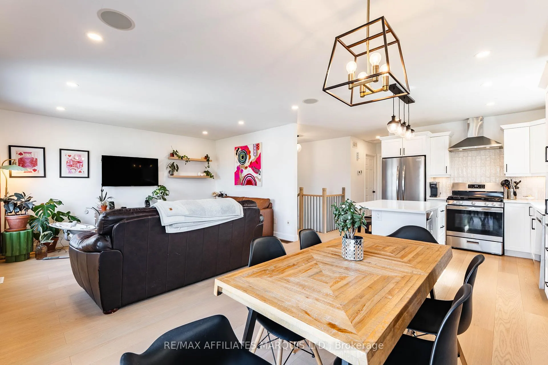 Photo 15 of 51 Forestdale Crescent, Cornwall — HOMEH