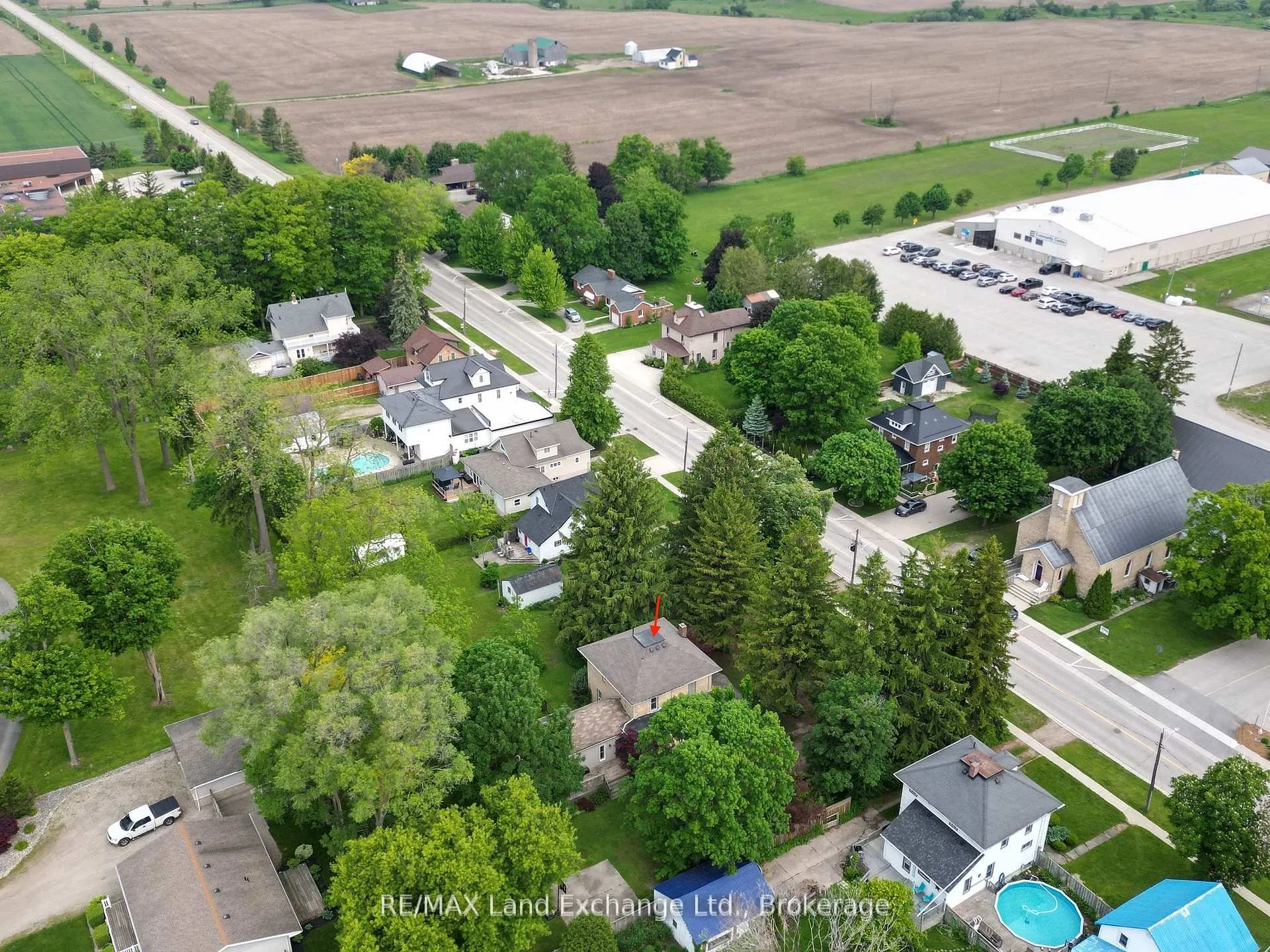 Photo 3 of 20 Queen Street, Huron-Kinloss — HOMEH