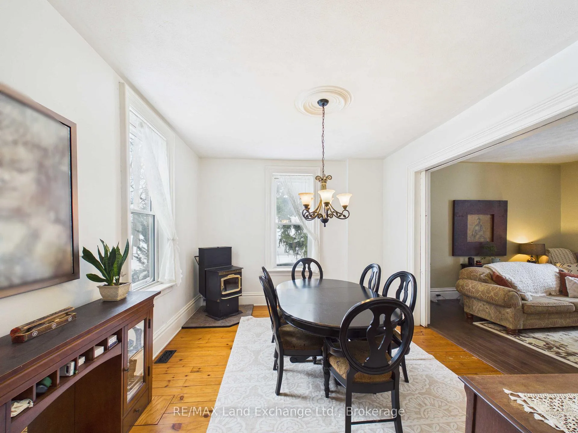 Photo 13 of 20 Queen Street, Huron-Kinloss — HOMEH