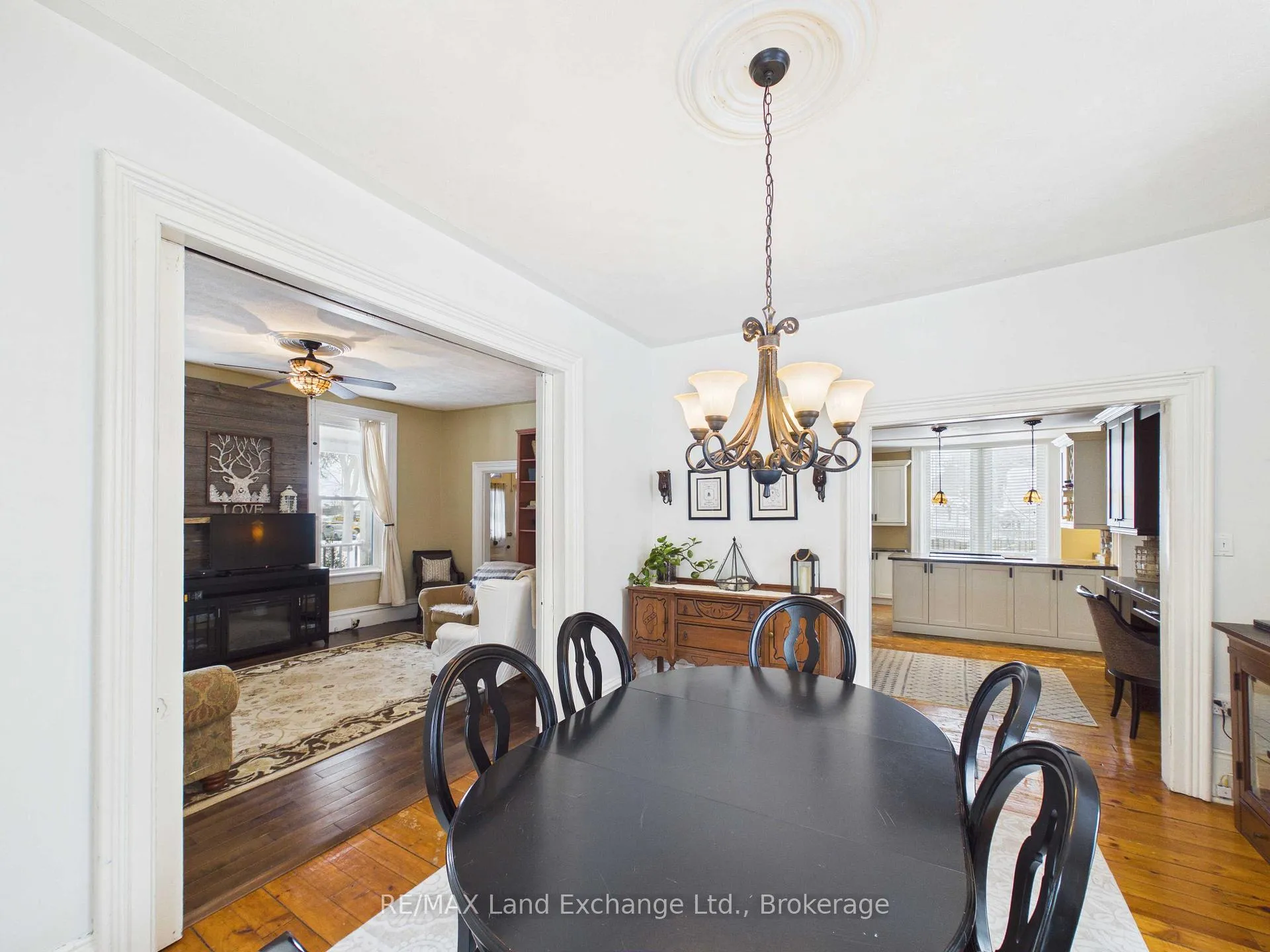 Photo 14 of 20 Queen Street, Huron-Kinloss — HOMEH
