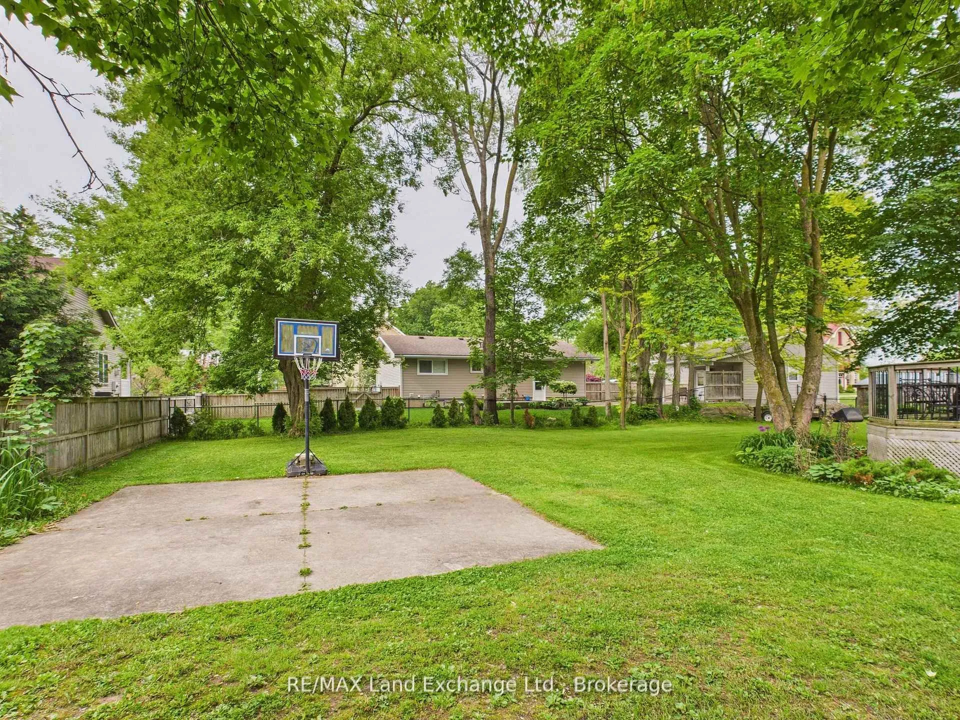 Photo 29 of 20 Queen Street, Huron-Kinloss — HOMEH