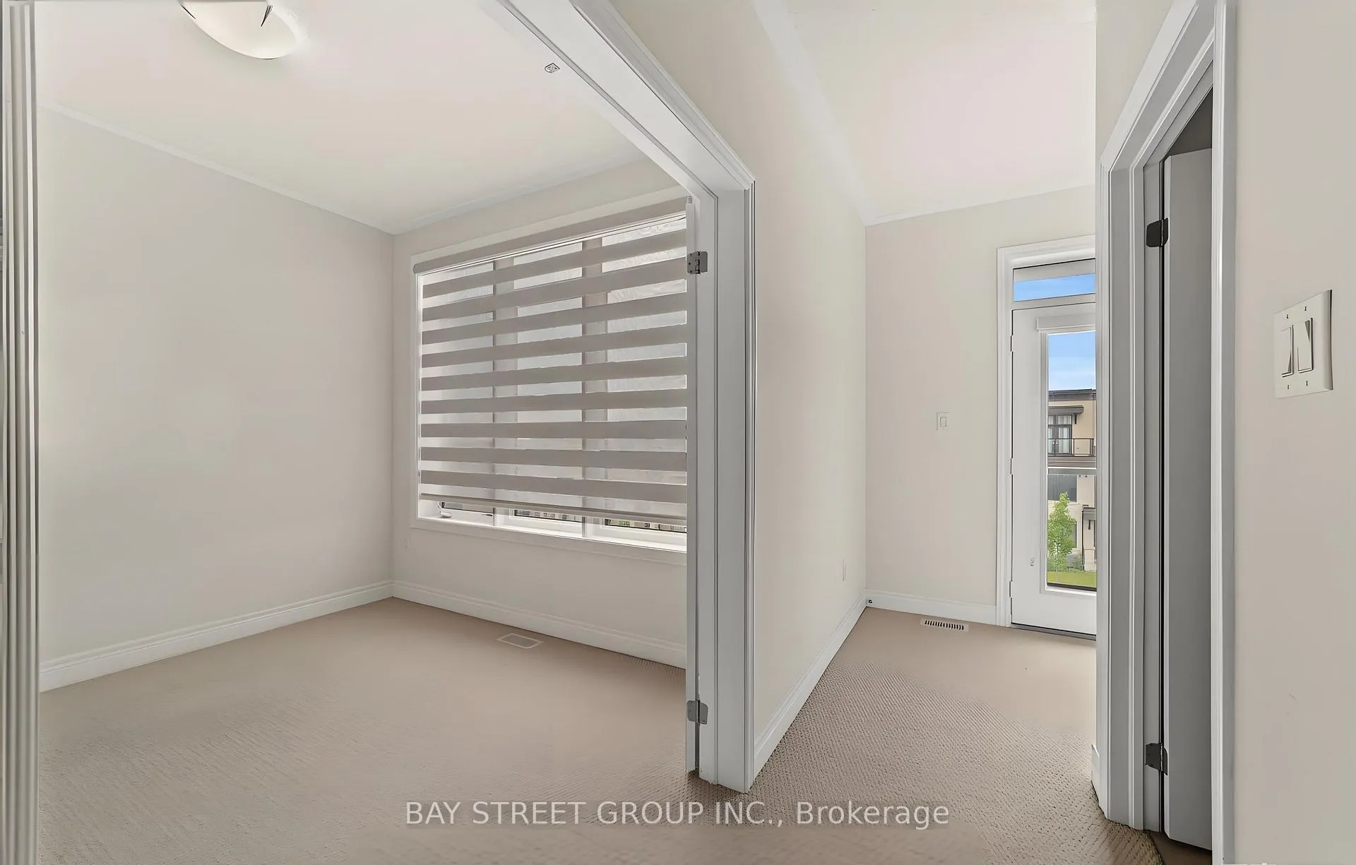 Photo 11 of 604 Marc Santi Boulevard, Vaughan, Patterson — HOMEH