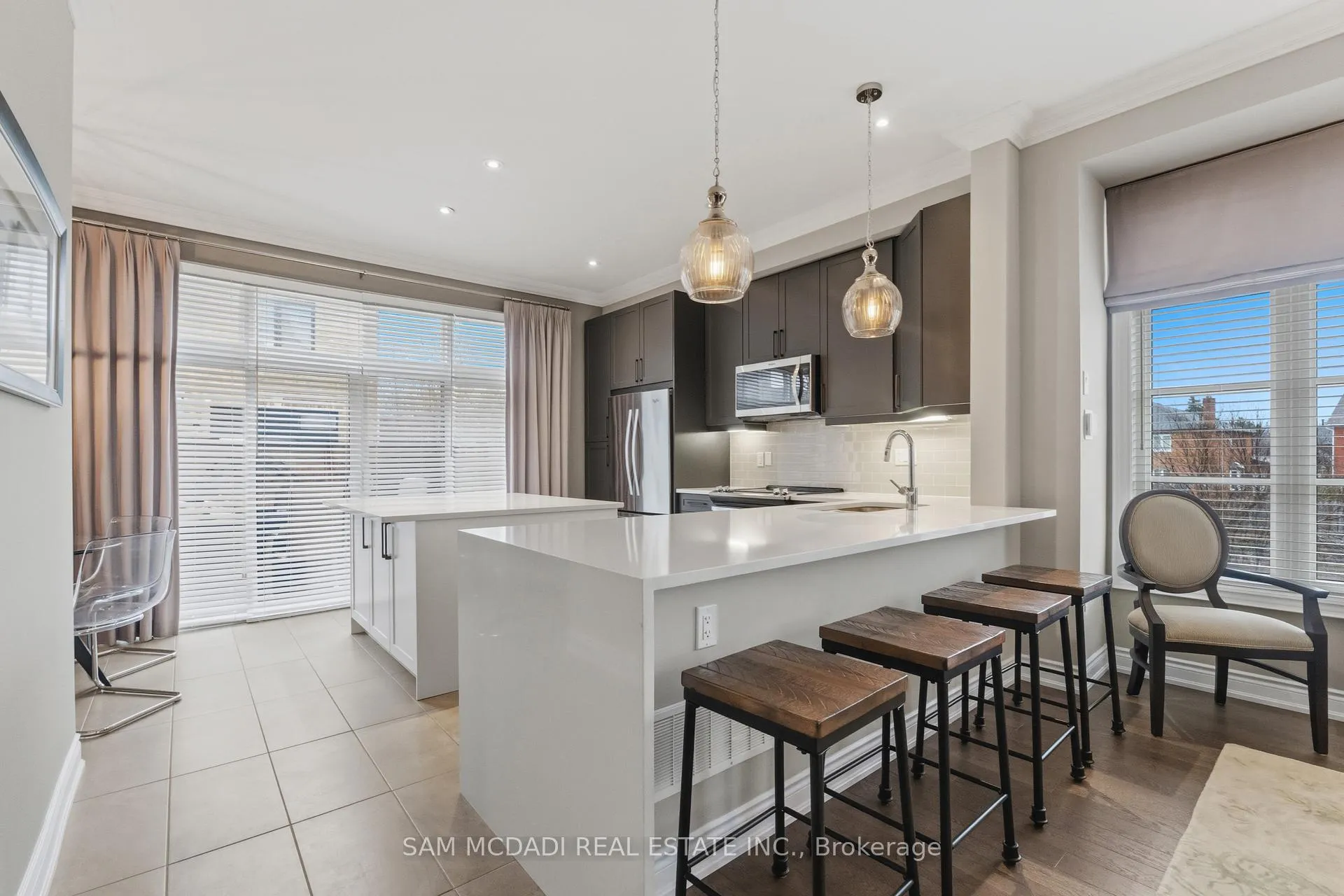 Photo 14 of 2029 Queensborough Gate, Mississauga, Central Erin Mills — HOMEH