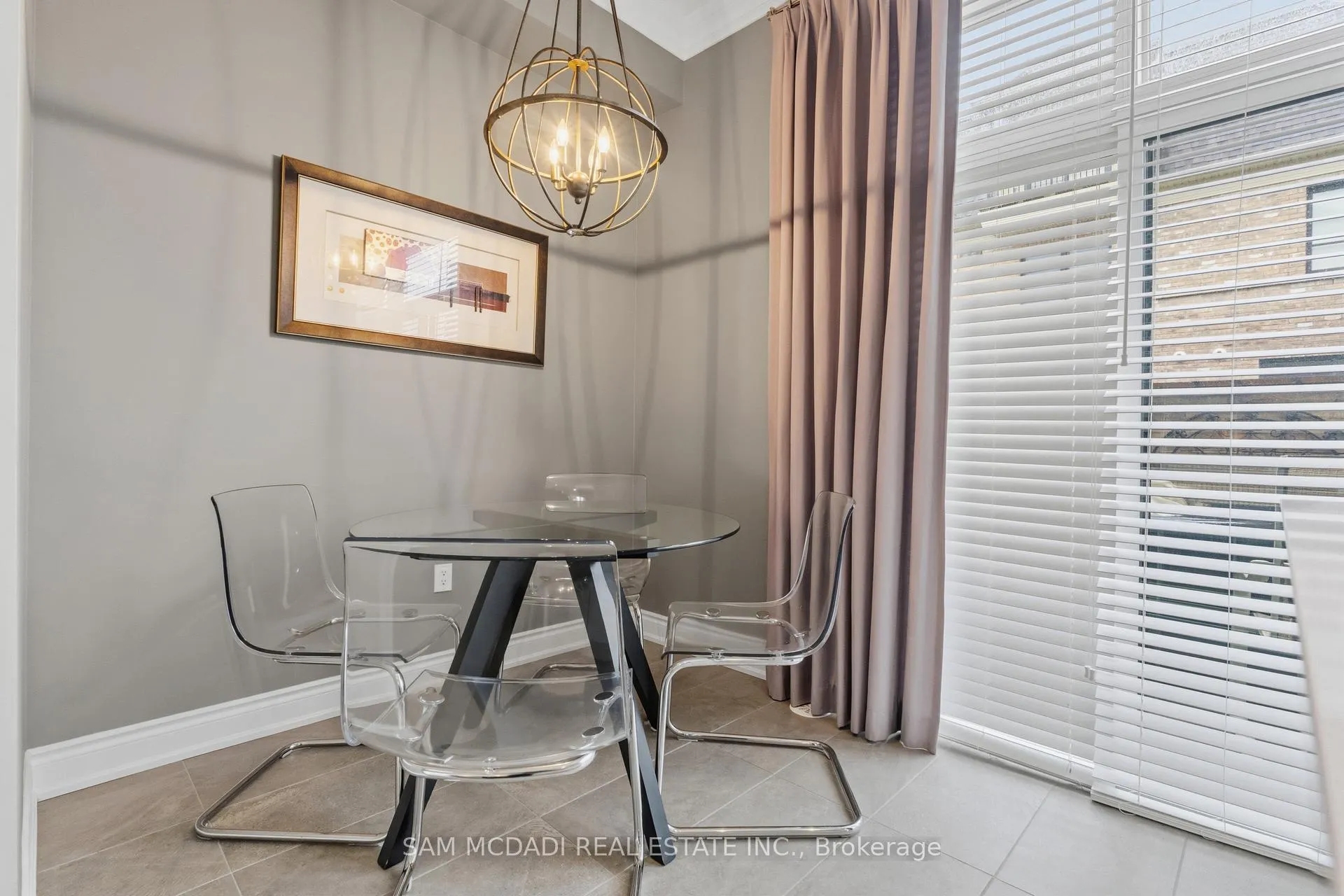 Photo 18 of 2029 Queensborough Gate, Mississauga, Central Erin Mills — HOMEH
