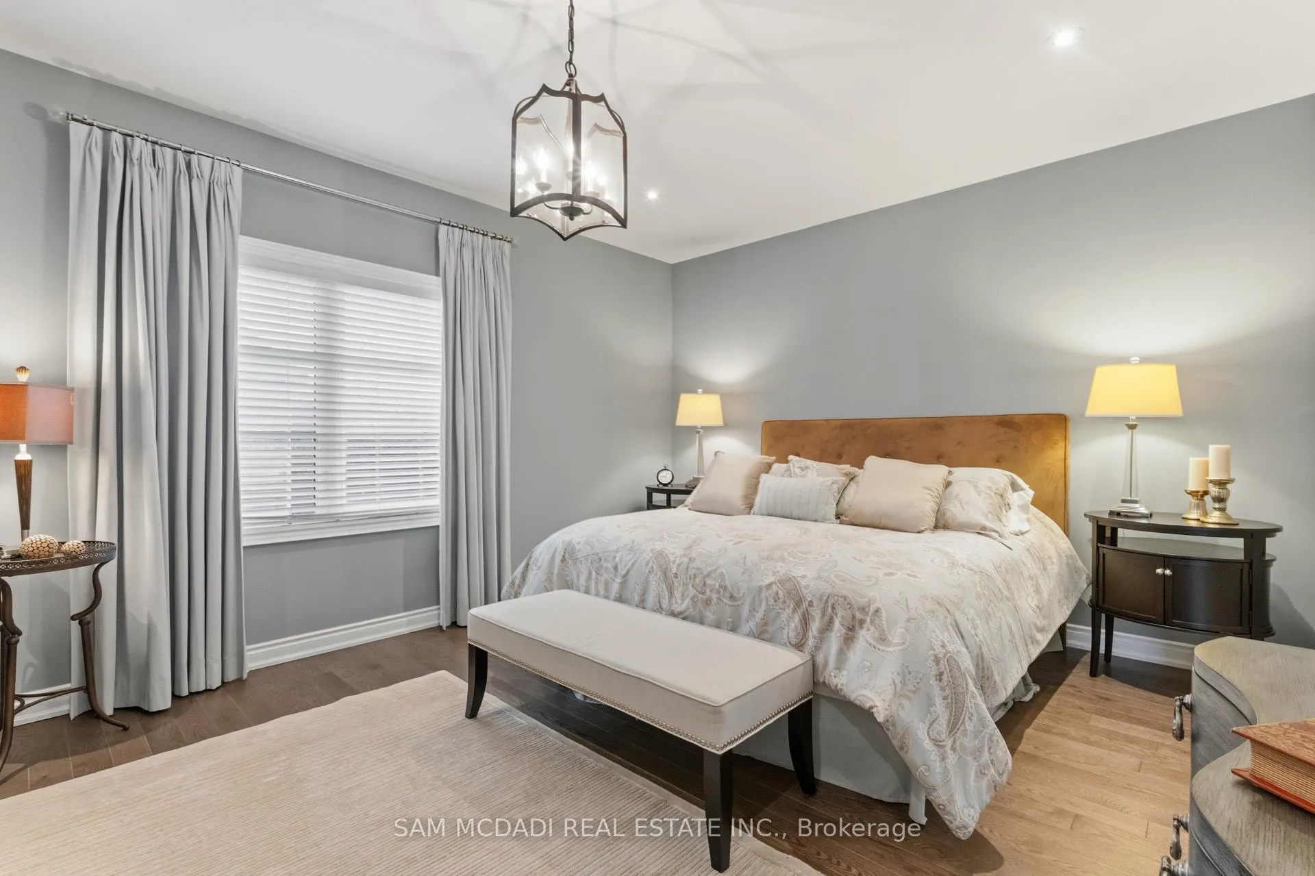 Photo 21 of 2029 Queensborough Gate, Mississauga, Central Erin Mills — HOMEH