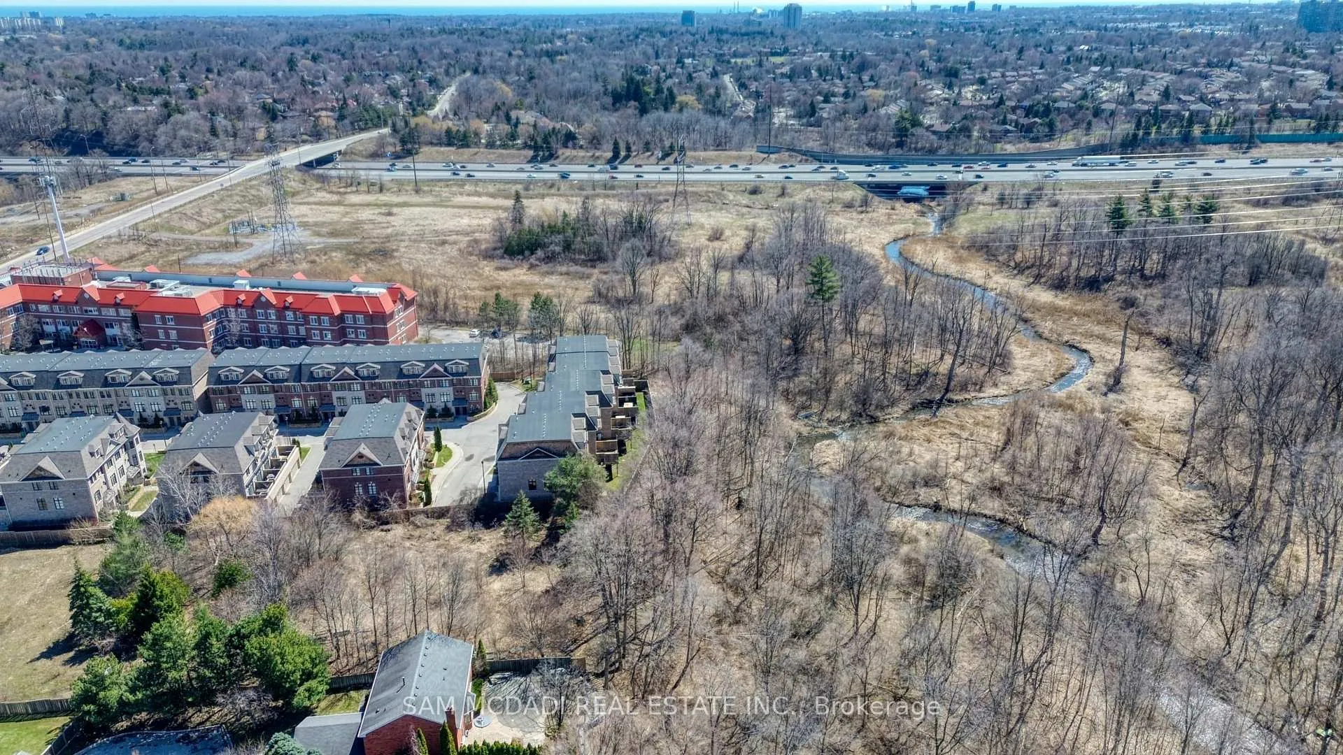 Photo 33 of 2029 Queensborough Gate, Mississauga, Central Erin Mills — HOMEH