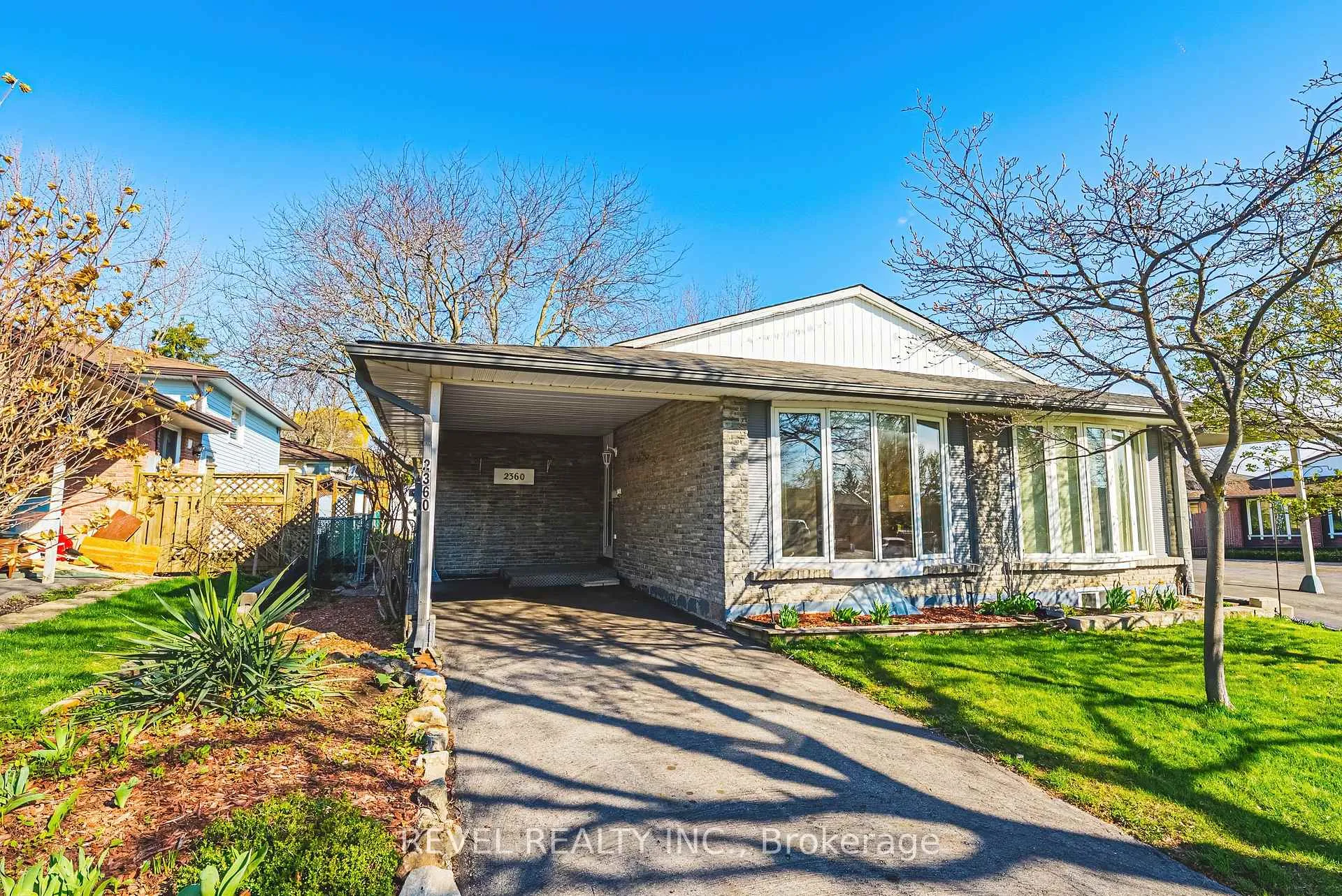 Photo 5 of 2360 Greenbank Trail, Burlington, Brant Hills — HOMEH