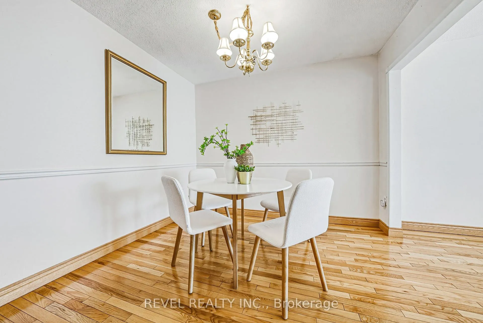 Photo 10 of 2360 Greenbank Trail, Burlington, Brant Hills — HOMEH