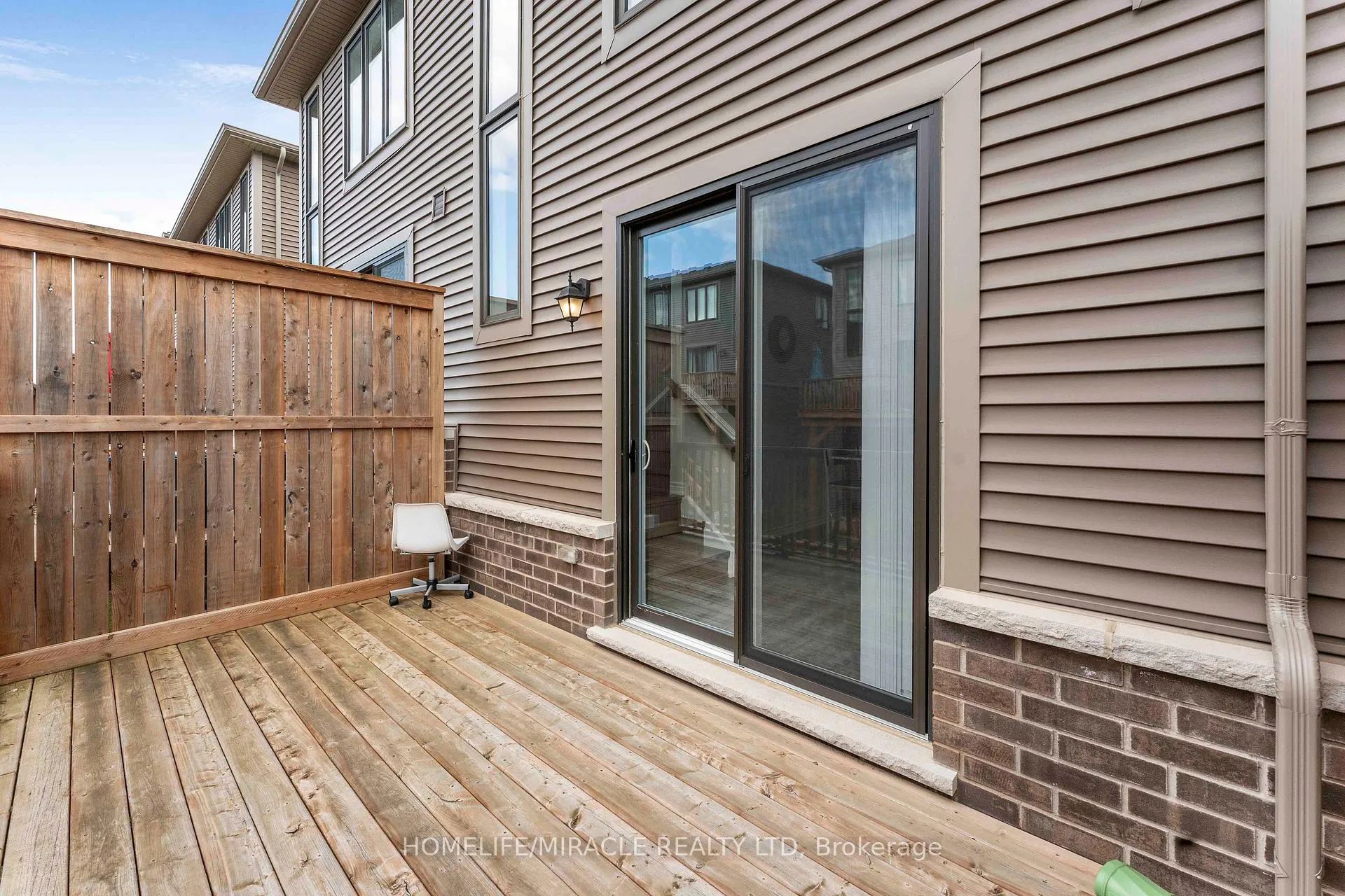 Photo 10 of 50 Hollywood Court, Cambridge — HOMEH