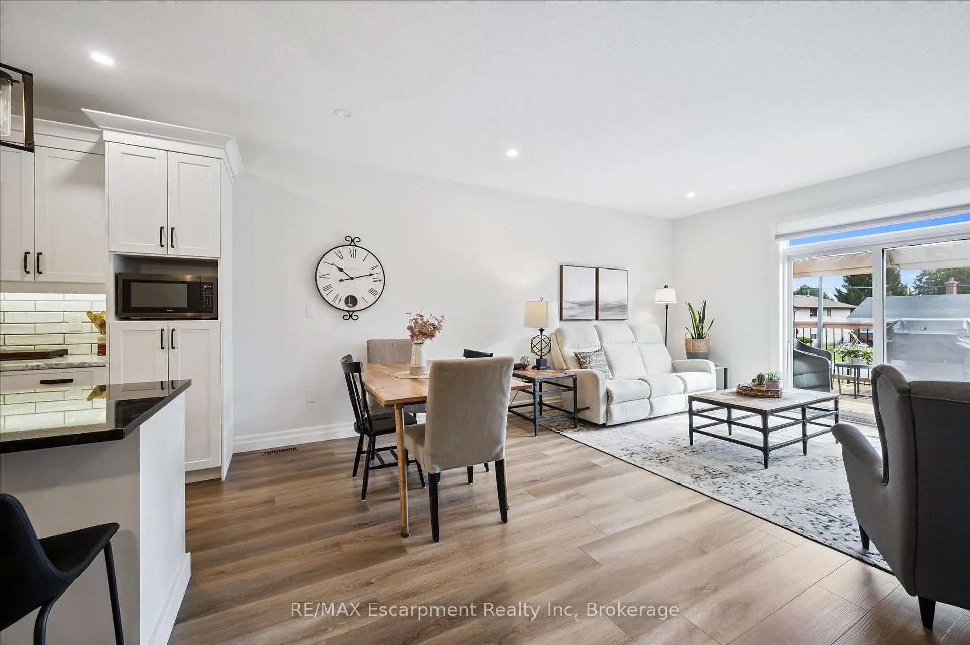 Photo 9 of 174 Hooper Street, St. Marys — HOMEH