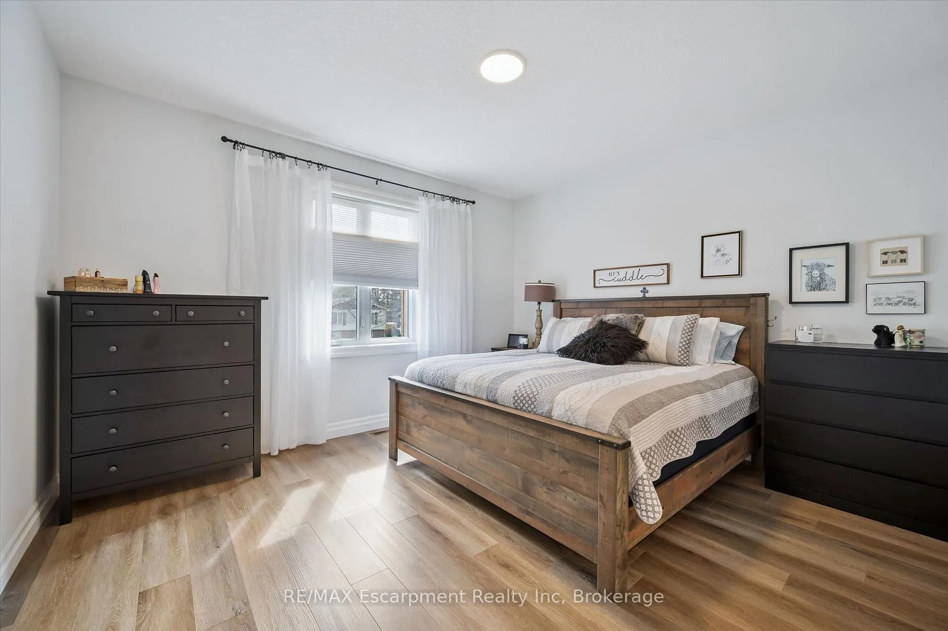 Photo 14 of 174 Hooper Street, St. Marys — HOMEH
