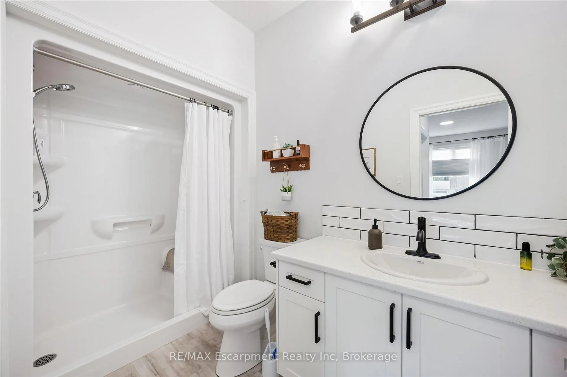 Photo 17 of 174 Hooper Street, St. Marys — HOMEH