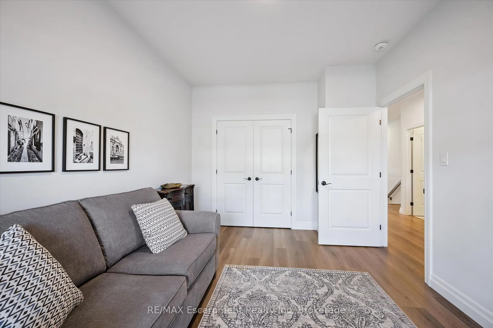 Photo 19 of 174 Hooper Street, St. Marys — HOMEH