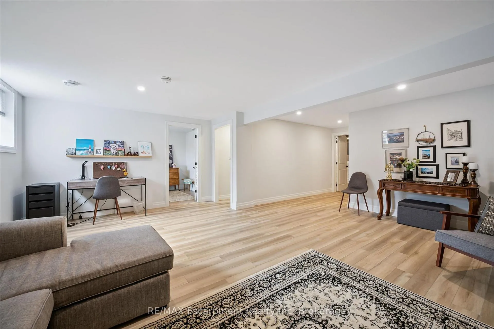 Photo 24 of 174 Hooper Street, St. Marys — HOMEH