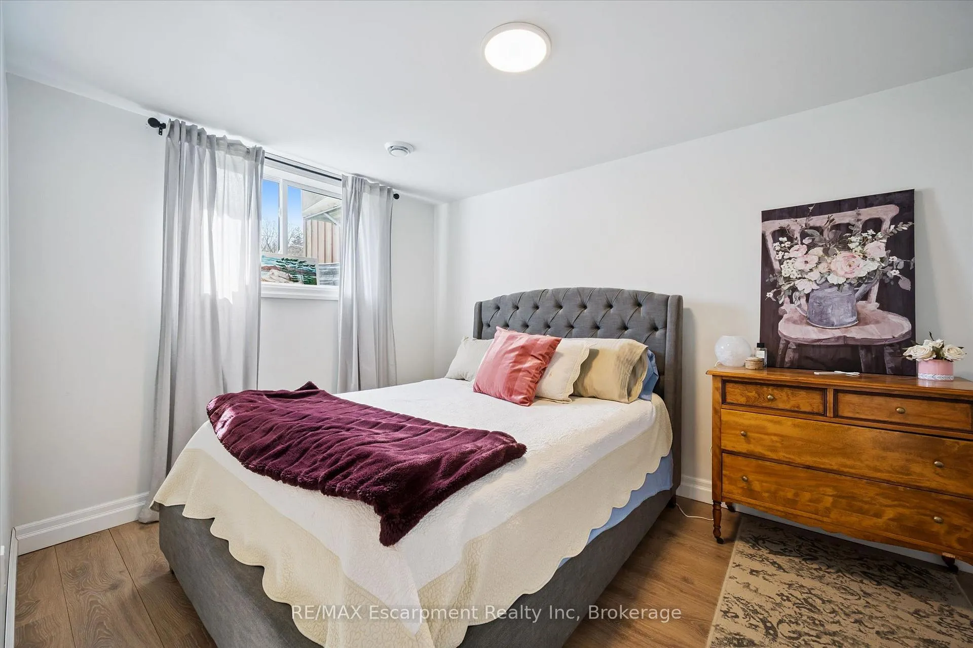 Photo 26 of 174 Hooper Street, St. Marys — HOMEH