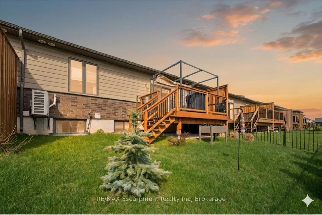 Photo 33 of 174 Hooper Street, St. Marys — HOMEH