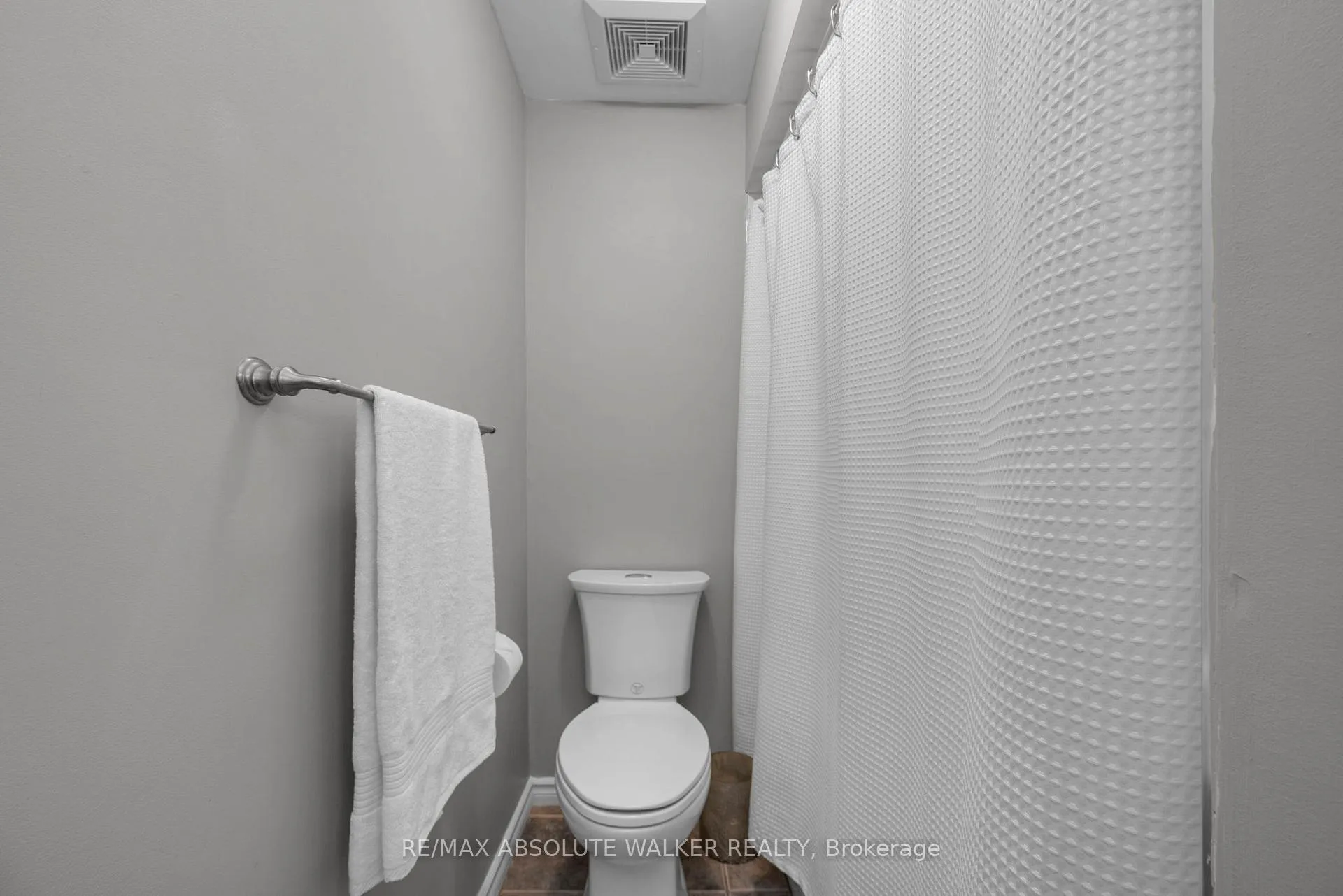 Photo 44 of Unit 38B, 782 St. Andre Drive, Ottawa, Hiawatha Park/Convent Glen — HOMEH