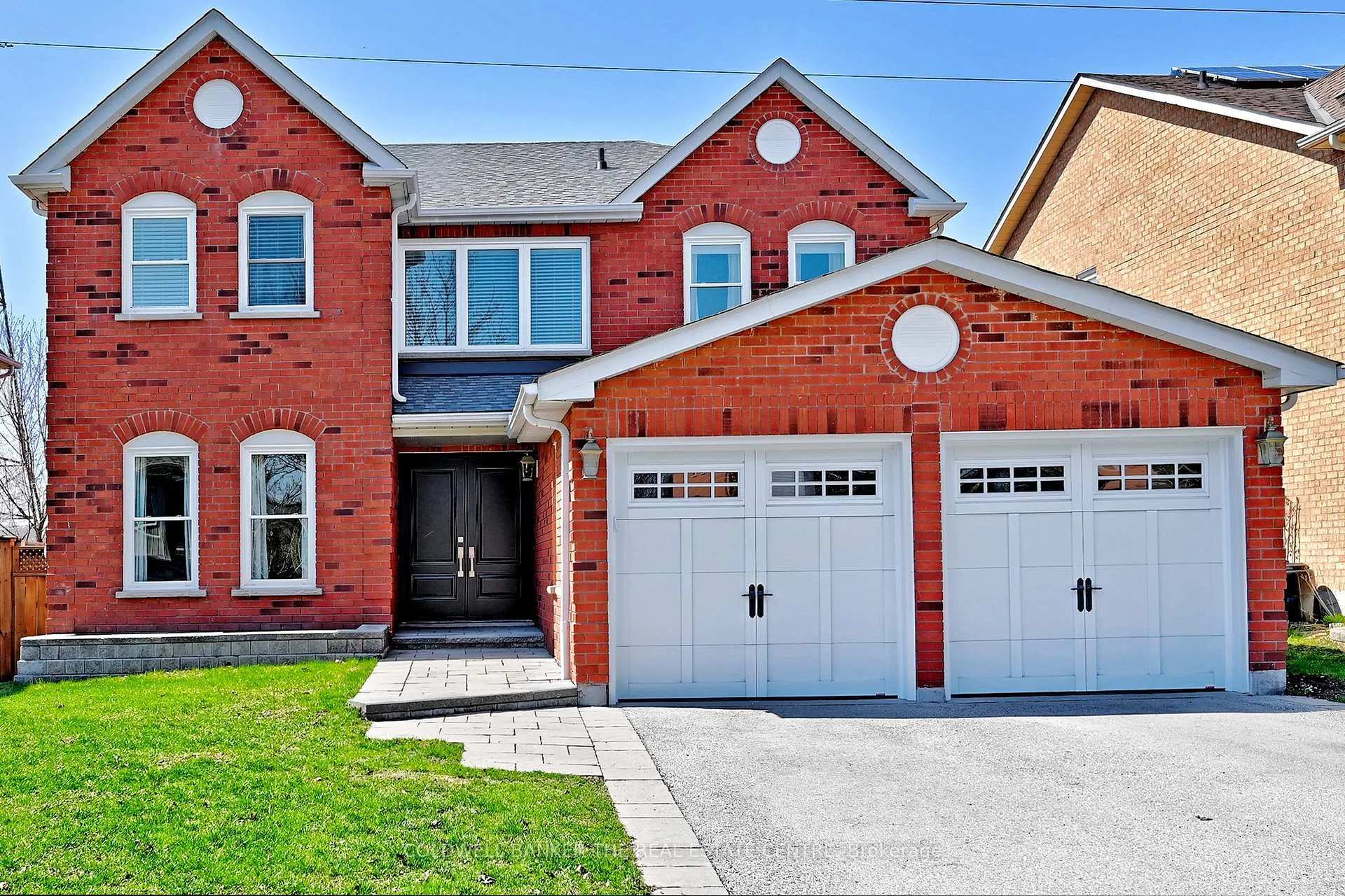 Front of 194 Chambers Crescent