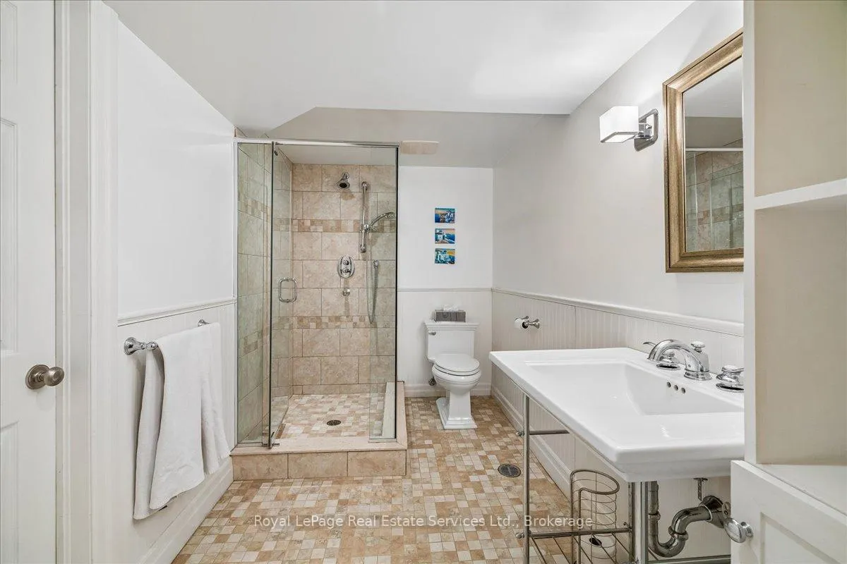 Photo 31 of 445 MacDonald Road, Oakville, Old Oakville — HOMEH