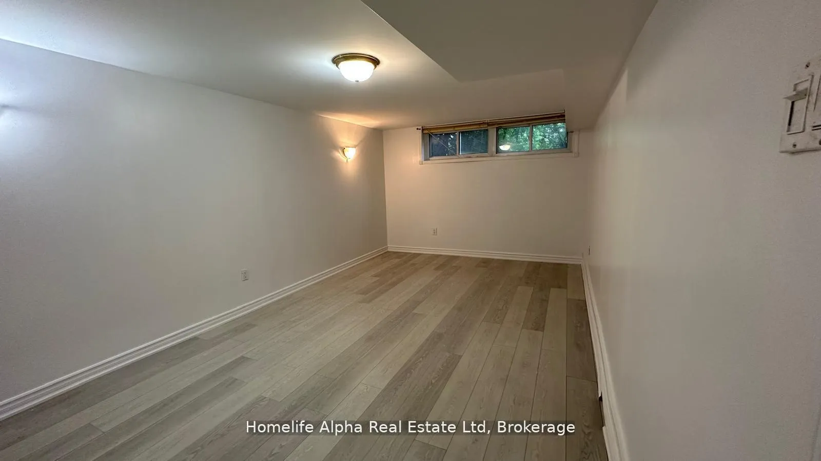Photo 5 of Unit Basement, 865 Hillcrest Road S, Pickering, West Shore — HOMEH