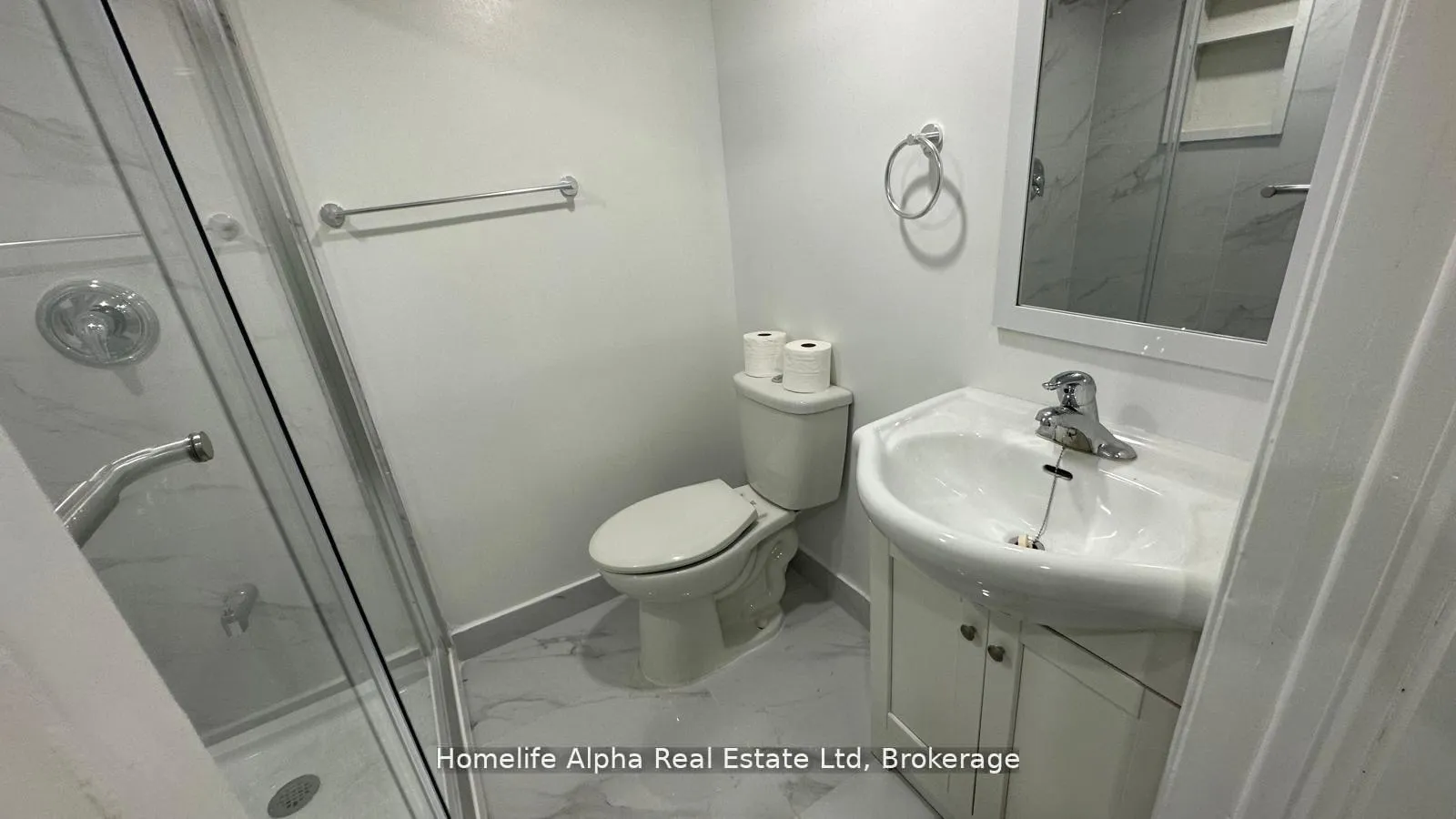 Photo 9 of Unit Basement, 865 Hillcrest Road S, Pickering, West Shore — HOMEH