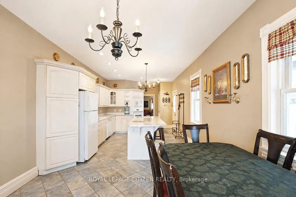 Photo 3 of 207 Barrie Street, Essa, Thornton — HOMEH