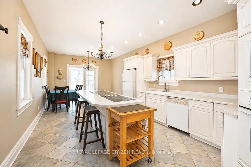 Photo 5 of 207 Barrie Street, Essa, Thornton — HOMEH