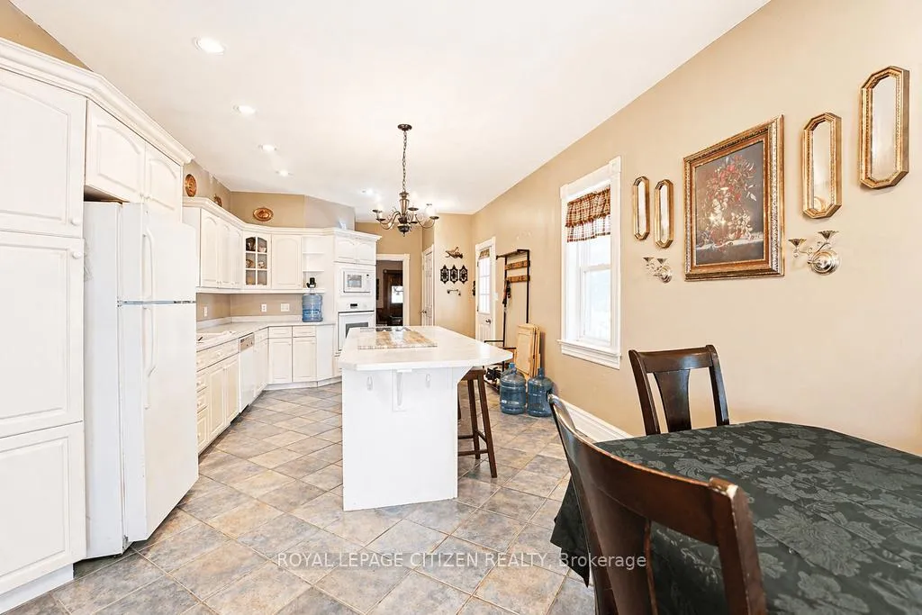 Photo 7 of 207 Barrie Street, Essa, Thornton — HOMEH