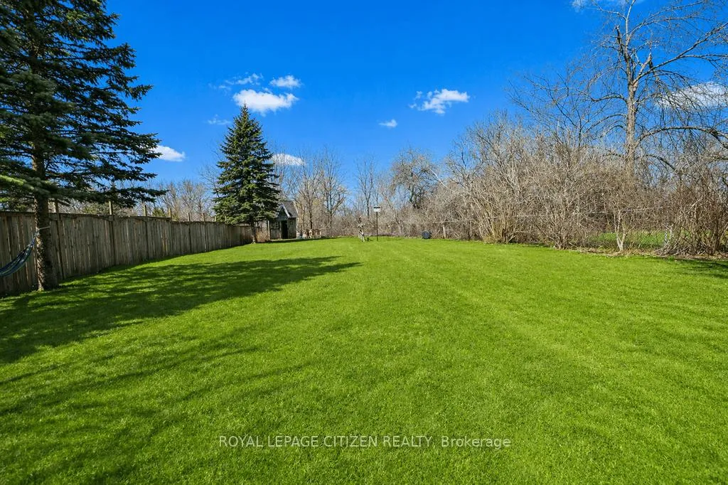 Photo 42 of 207 Barrie Street, Essa, Thornton — HOMEH