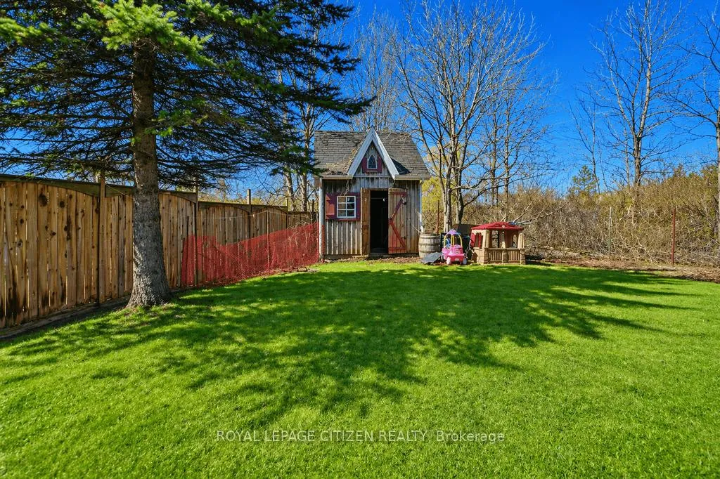 Photo 43 of 207 Barrie Street, Essa, Thornton — HOMEH
