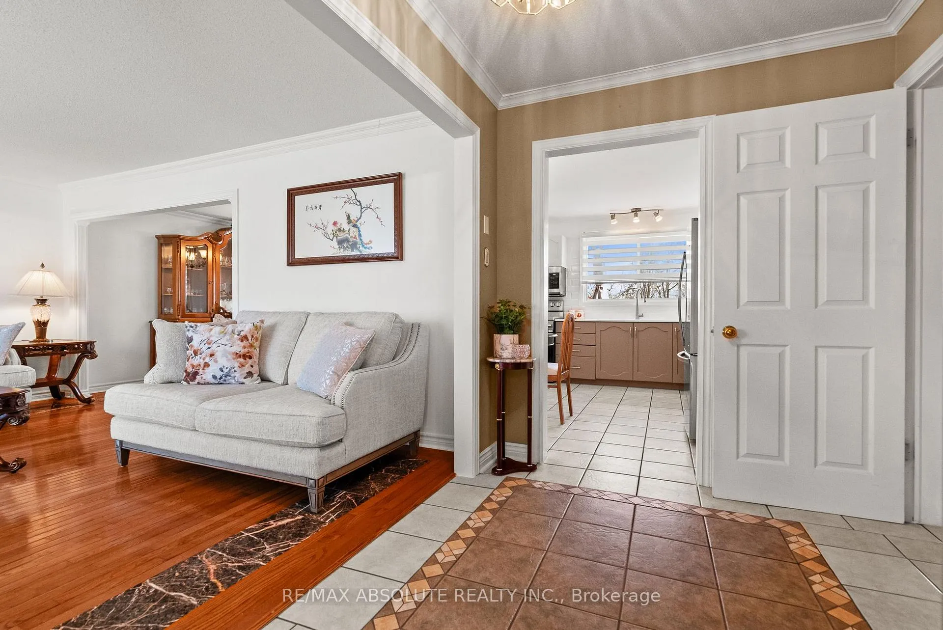 Photo 5 of 260 Allan Drive, Arnprior — HOMEH