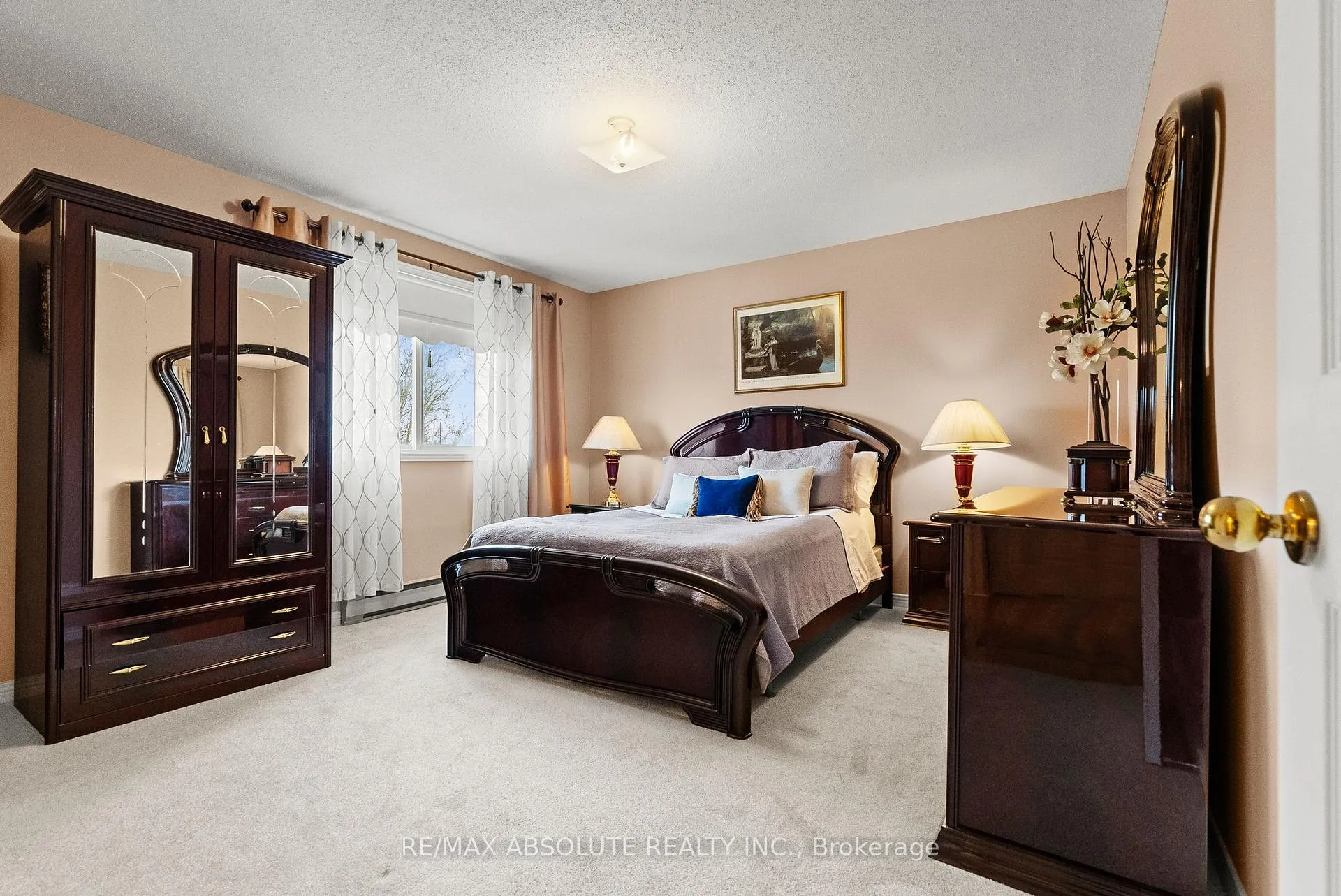 Photo 20 of 260 Allan Drive, Arnprior — HOMEH