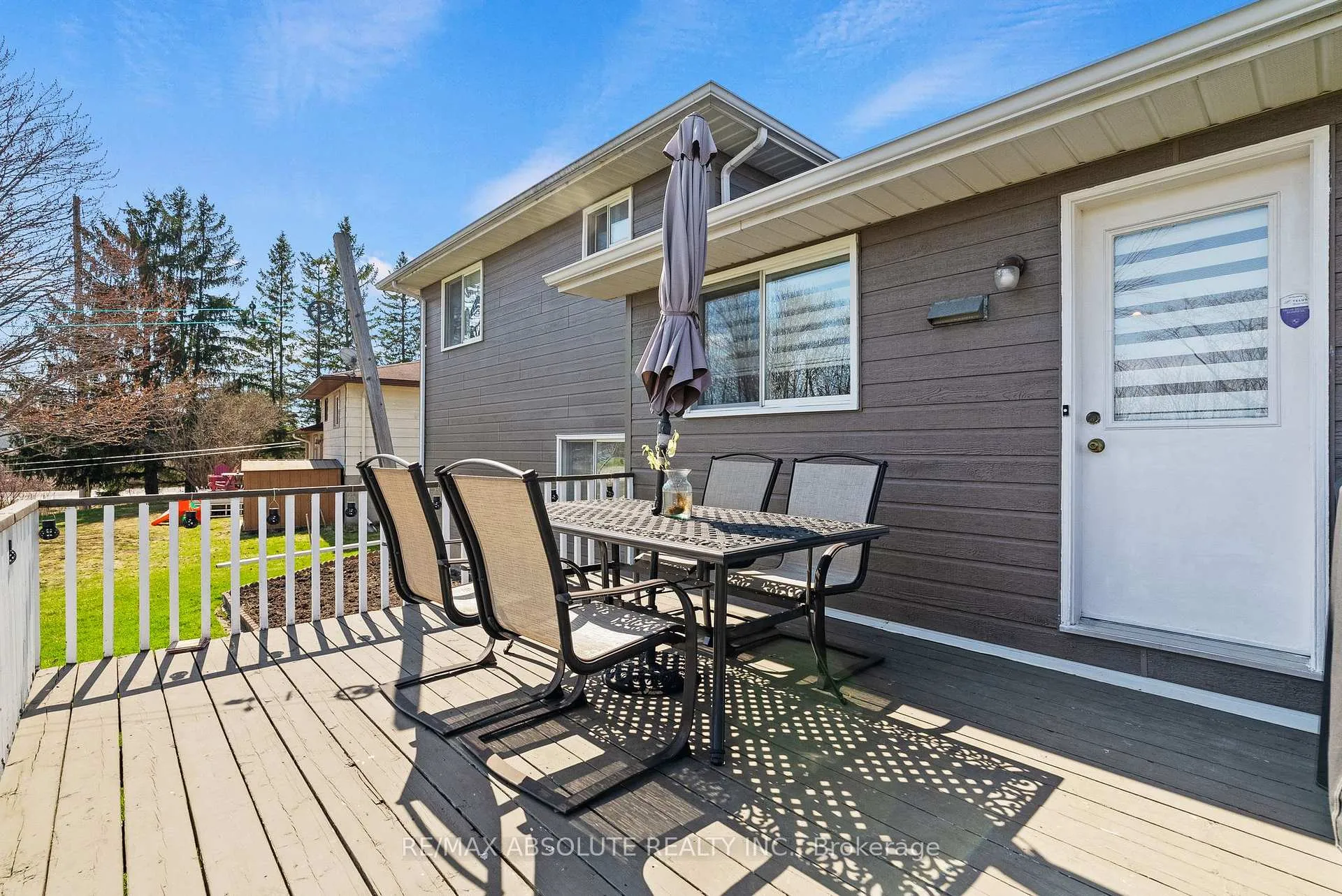 Photo 39 of 260 Allan Drive, Arnprior — HOMEH