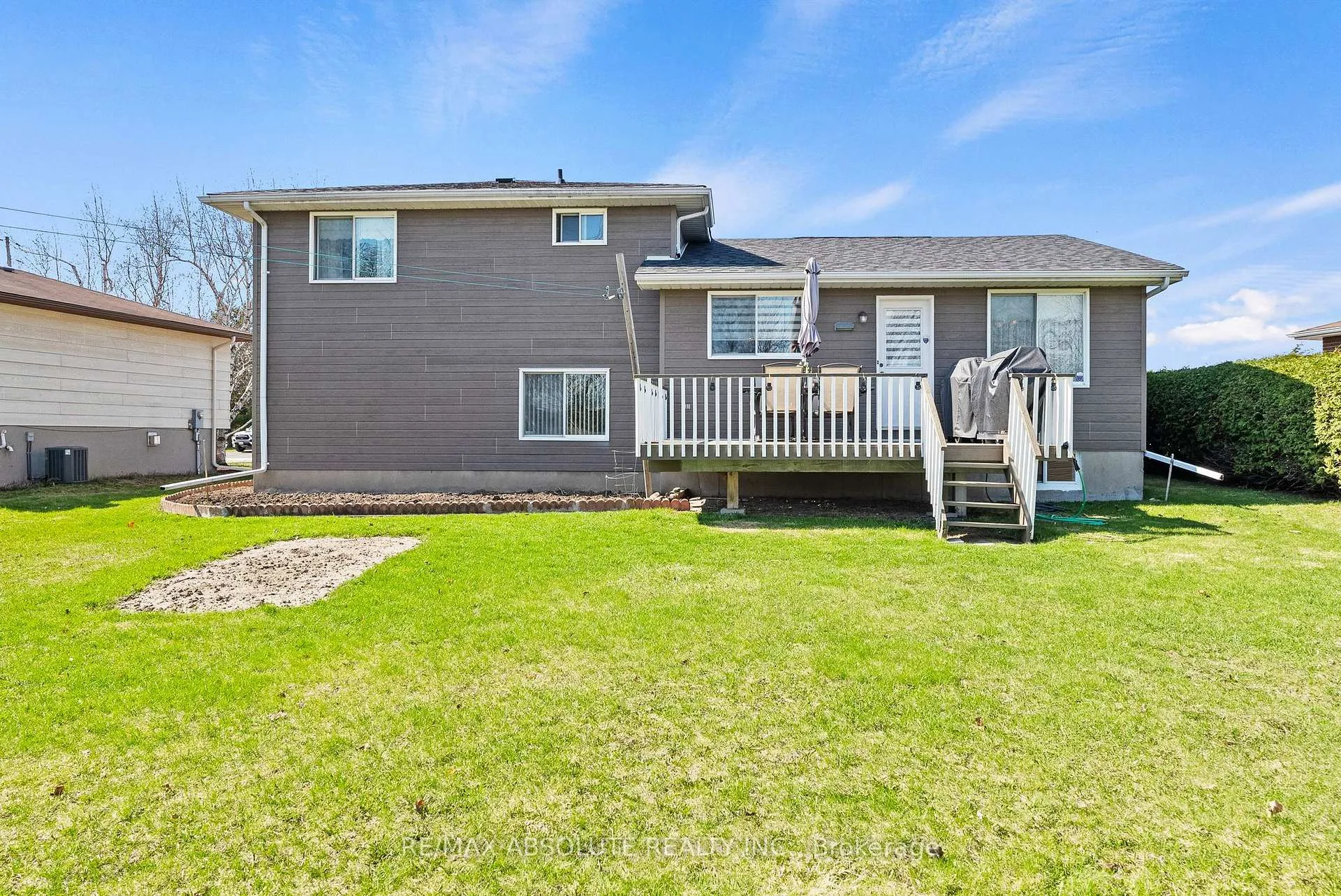 Photo 45 of 260 Allan Drive, Arnprior — HOMEH