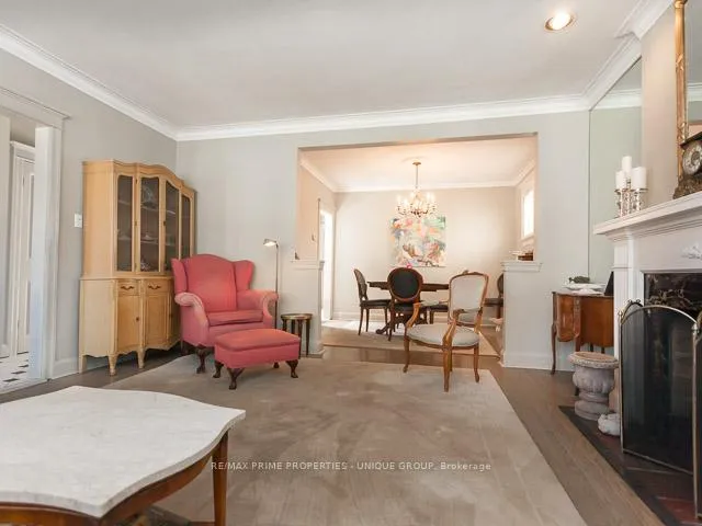 Photo 10 of 51 Carmichael Avenue, Toronto, Bedford Park-Nortown — HOMEH