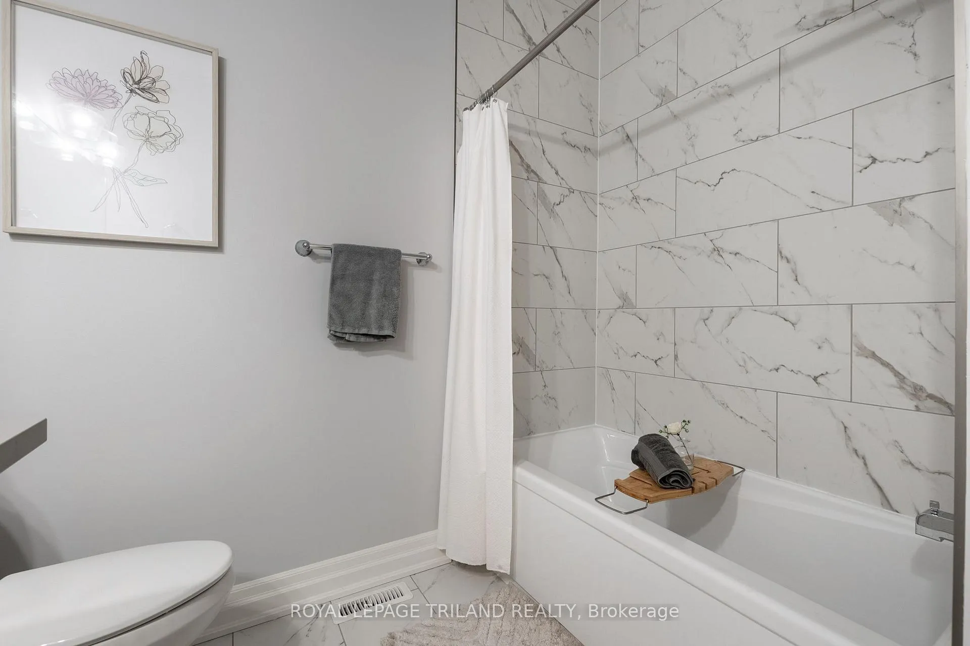 Photo 21 of Unit 102, 9861 Glendon Drive, Middlesex Centre, Komoka — HOMEH