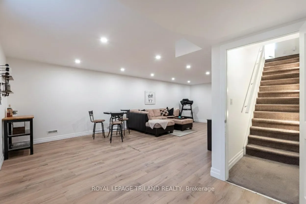 Photo 23 of Unit 102, 9861 Glendon Drive, Middlesex Centre, Komoka — HOMEH