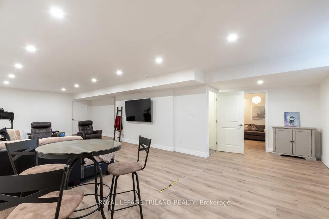 Photo 24 of Unit 102, 9861 Glendon Drive, Middlesex Centre, Komoka — HOMEH