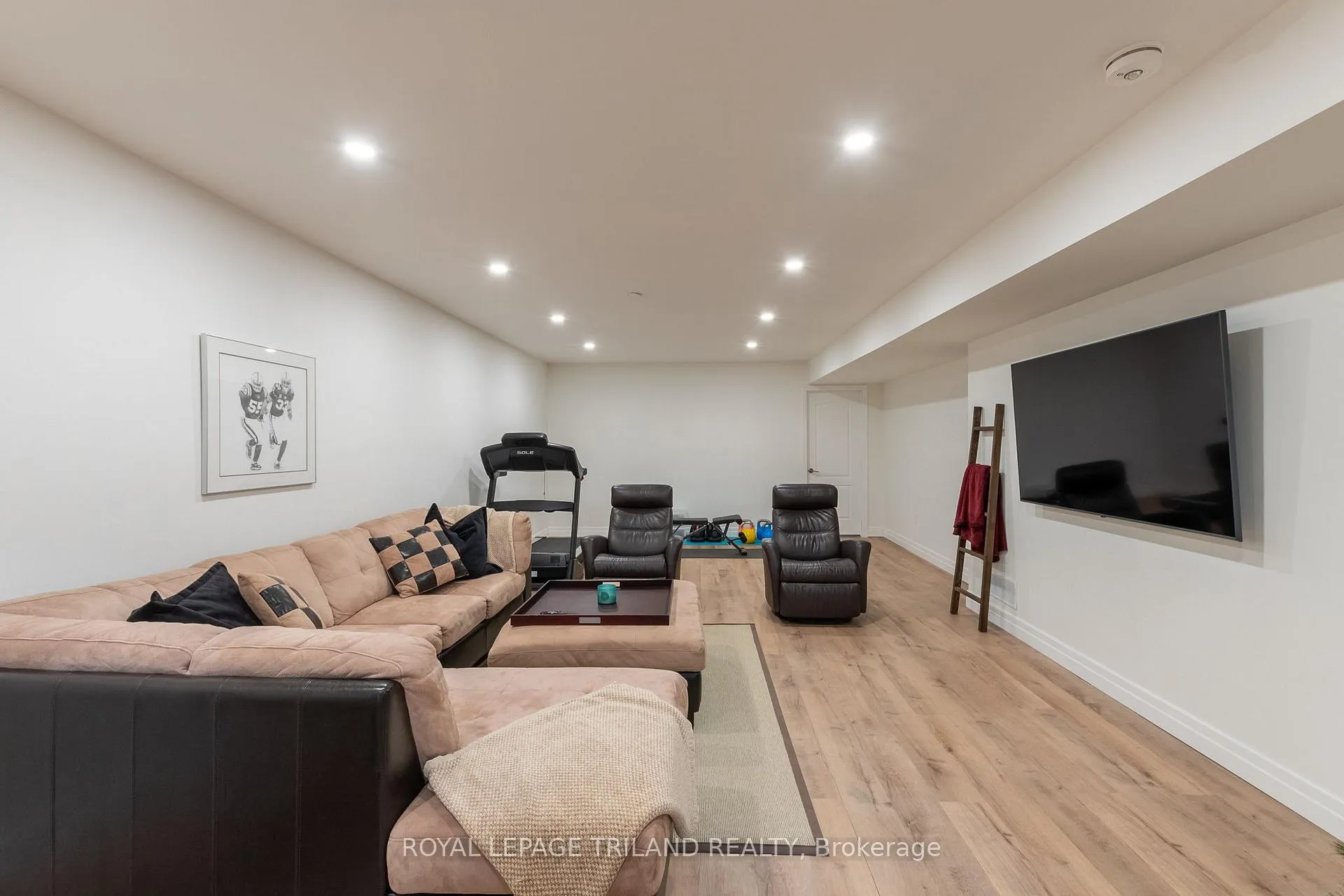 Photo 25 of Unit 102, 9861 Glendon Drive, Middlesex Centre, Komoka — HOMEH