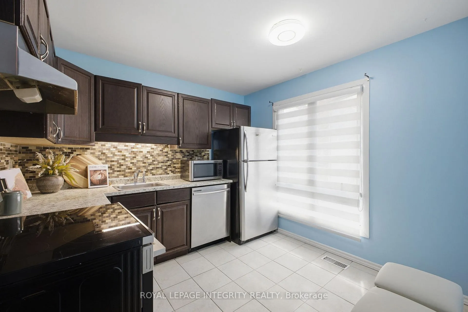 Photo 12 of Unit 42, 1758 Trappist Lane, Ottawa, Convent Glen South — HOMEH