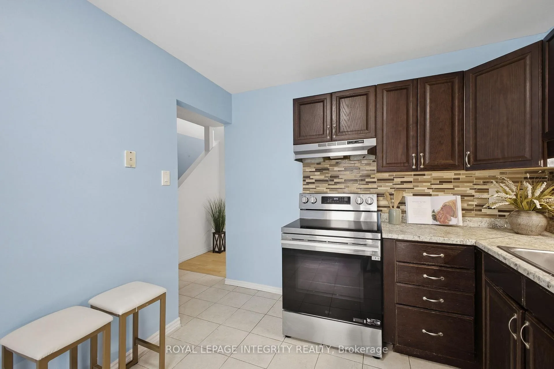 Photo 14 of Unit 42, 1758 Trappist Lane, Ottawa, Convent Glen South — HOMEH
