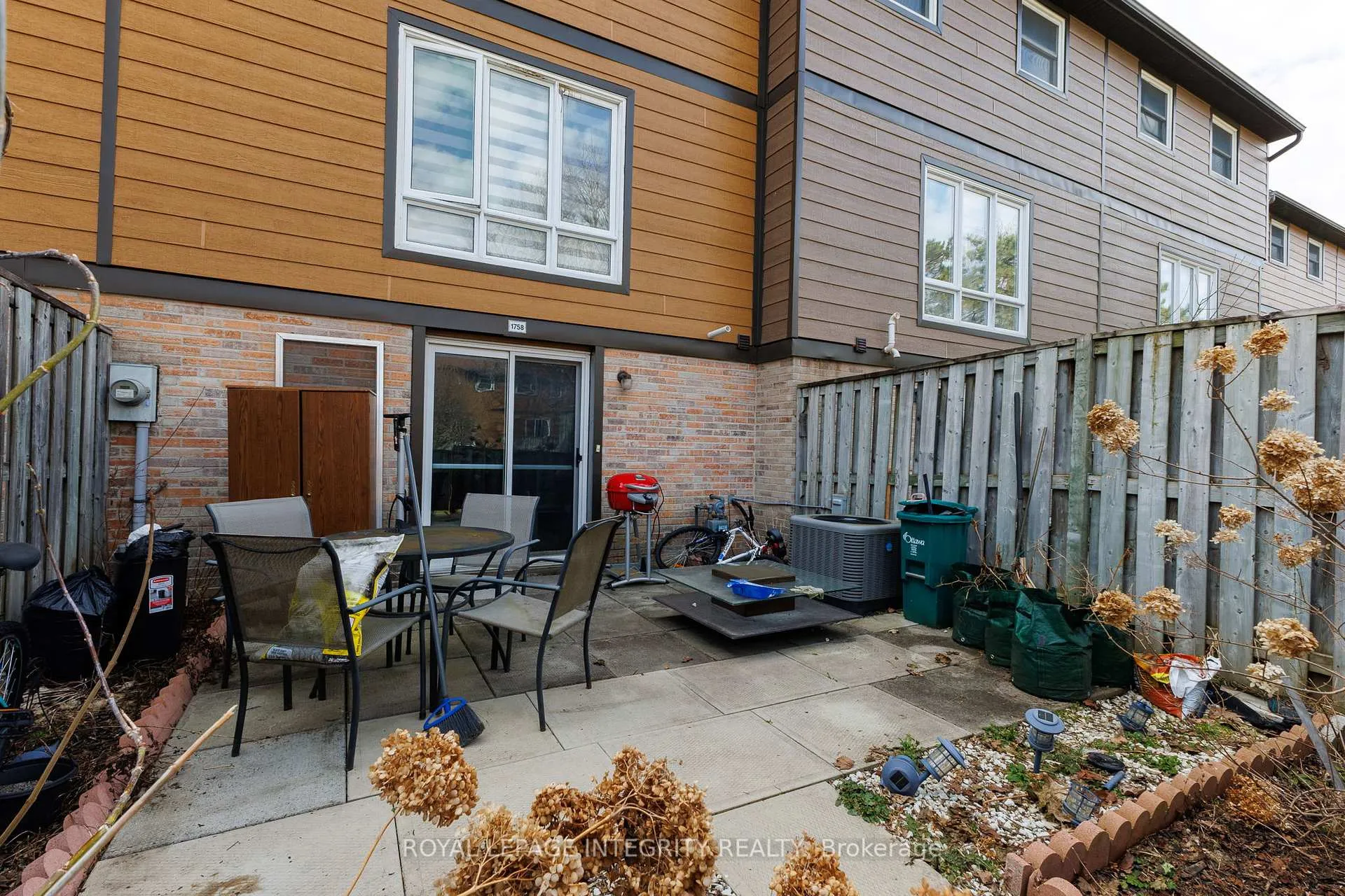 Photo 30 of Unit 42, 1758 Trappist Lane, Ottawa, Convent Glen South — HOMEH
