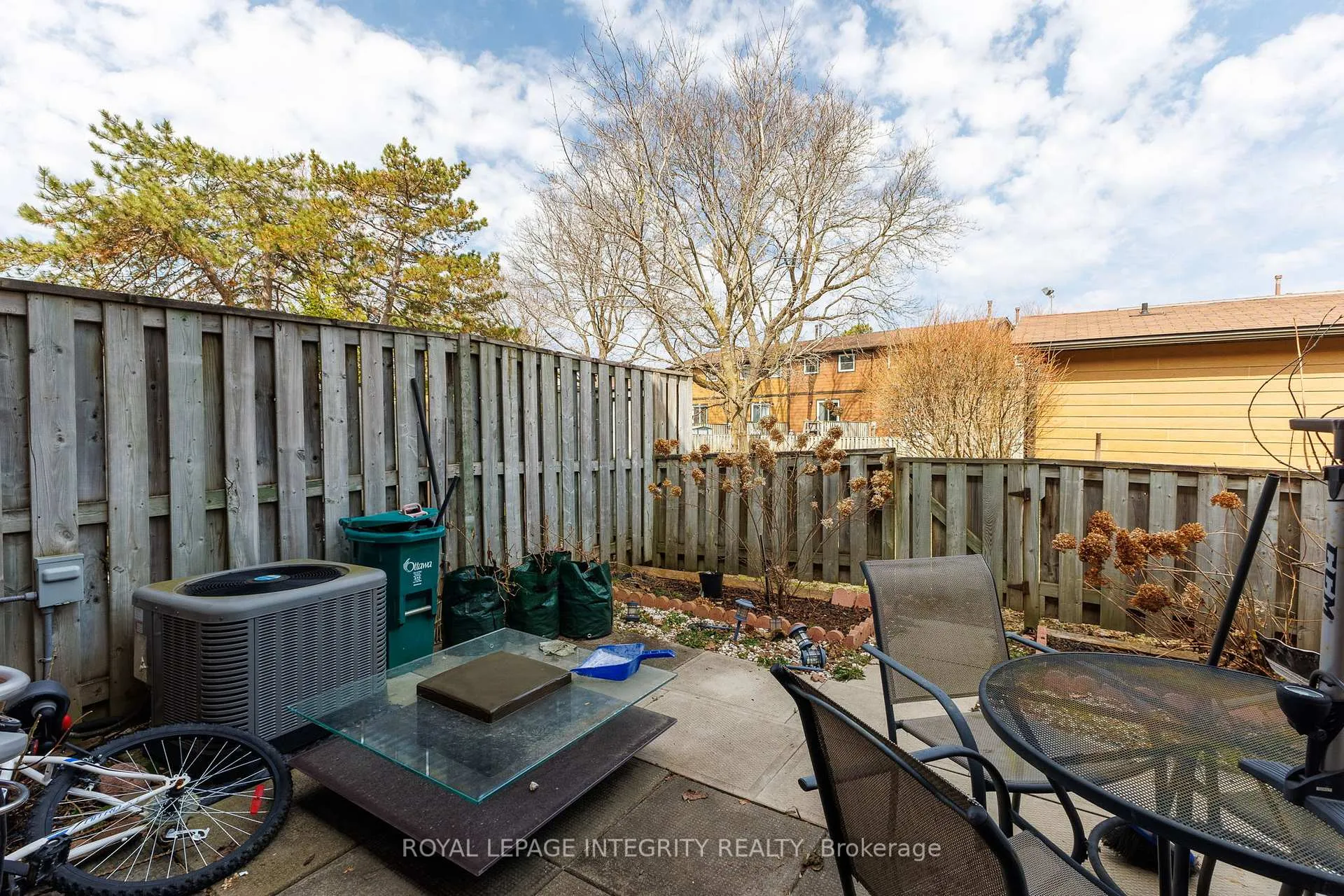 Photo 31 of Unit 42, 1758 Trappist Lane, Ottawa, Convent Glen South — HOMEH