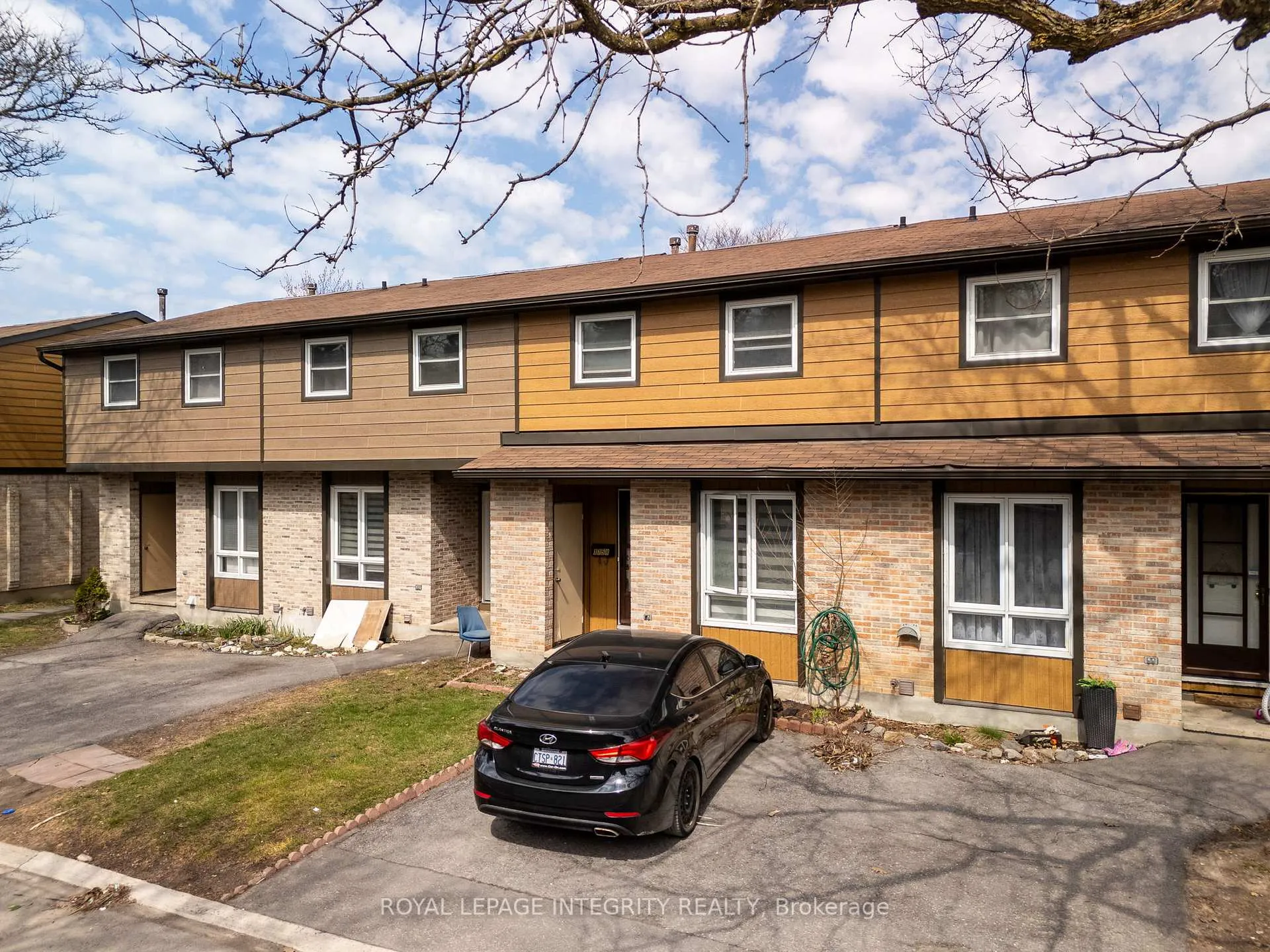 Photo 33 of Unit 42, 1758 Trappist Lane, Ottawa, Convent Glen South — HOMEH