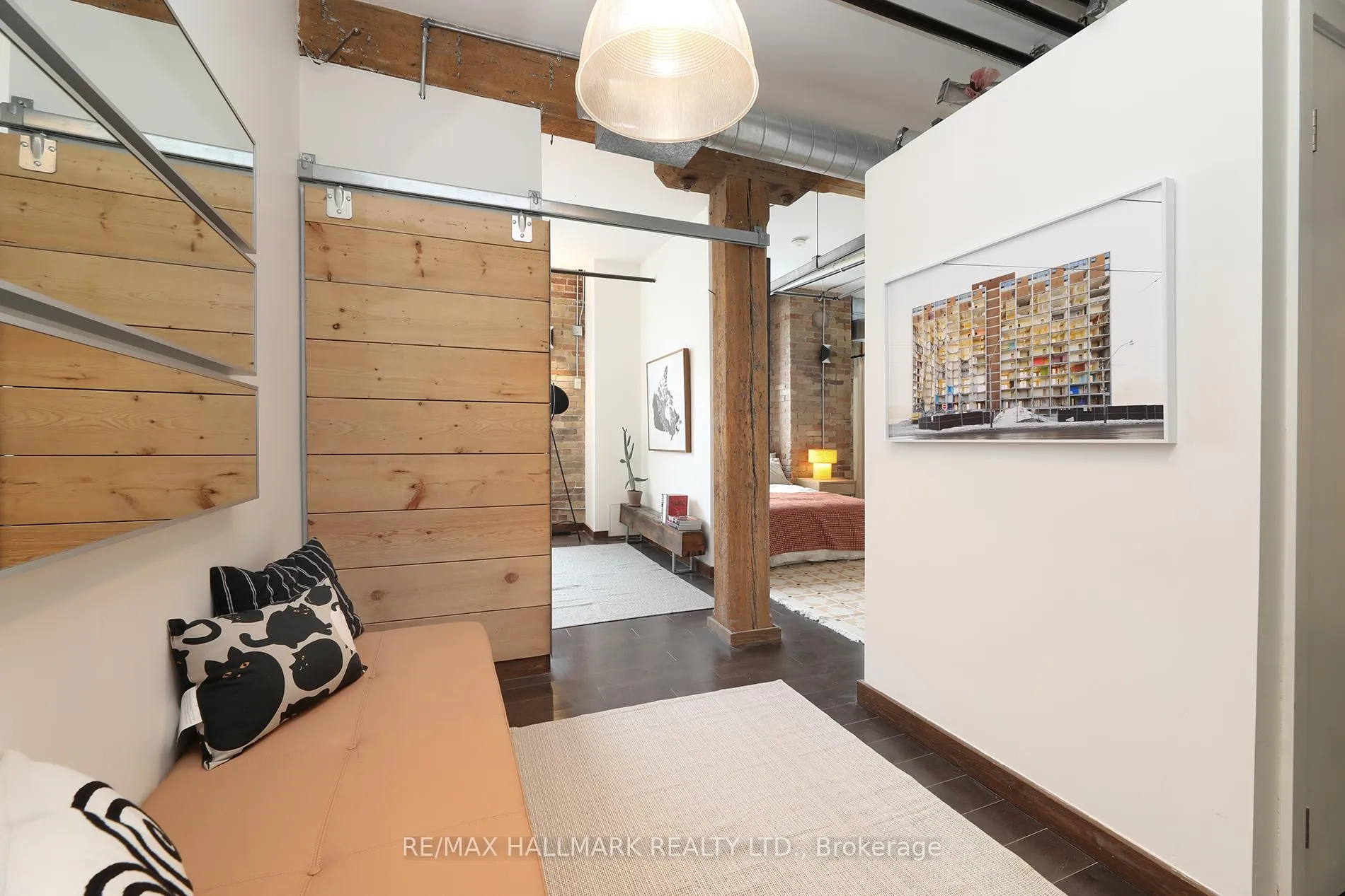 Photo 3 of Unit 7, 189 Queen Street E, Toronto, Moss Park — HOMEH
