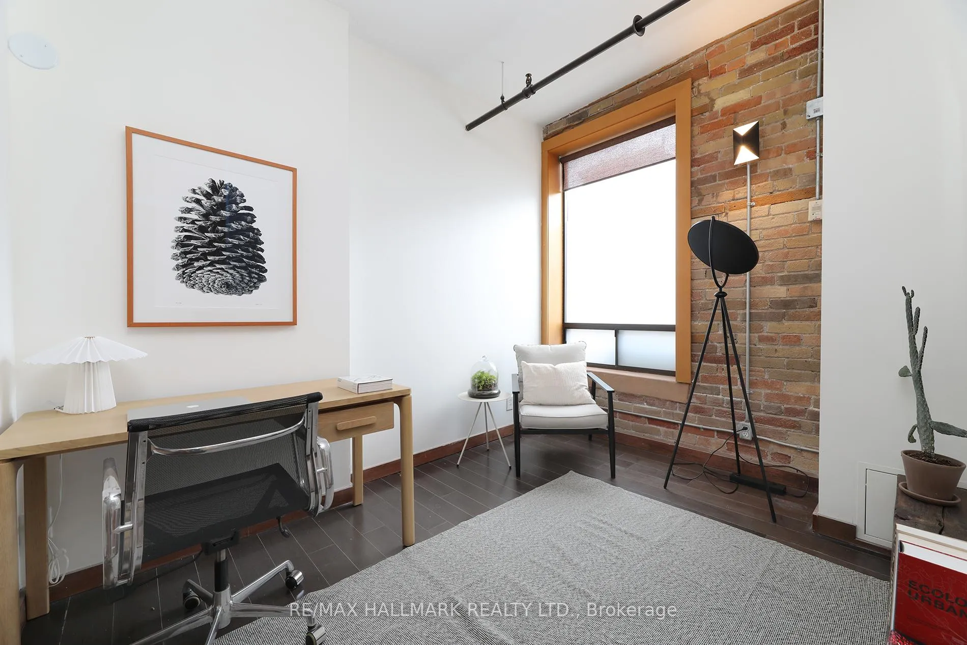 Photo 5 of Unit 7, 189 Queen Street E, Toronto, Moss Park — HOMEH