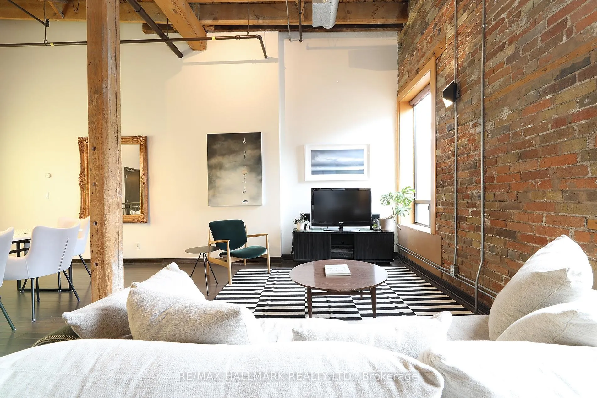 Photo 23 of Unit 7, 189 Queen Street E, Toronto, Moss Park — HOMEH